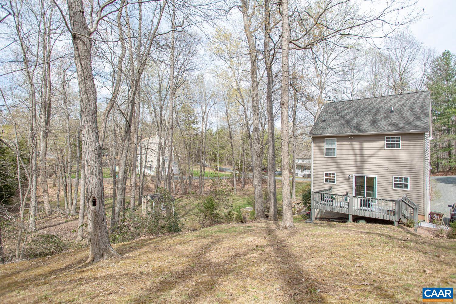 LAKE MONTICELLO - Residential