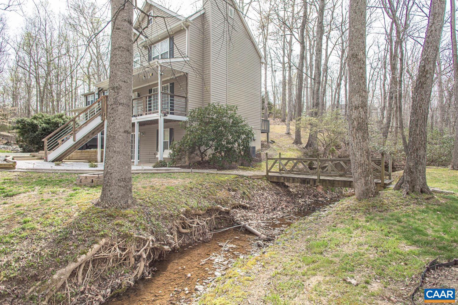 LAKE MONTICELLO - Residential