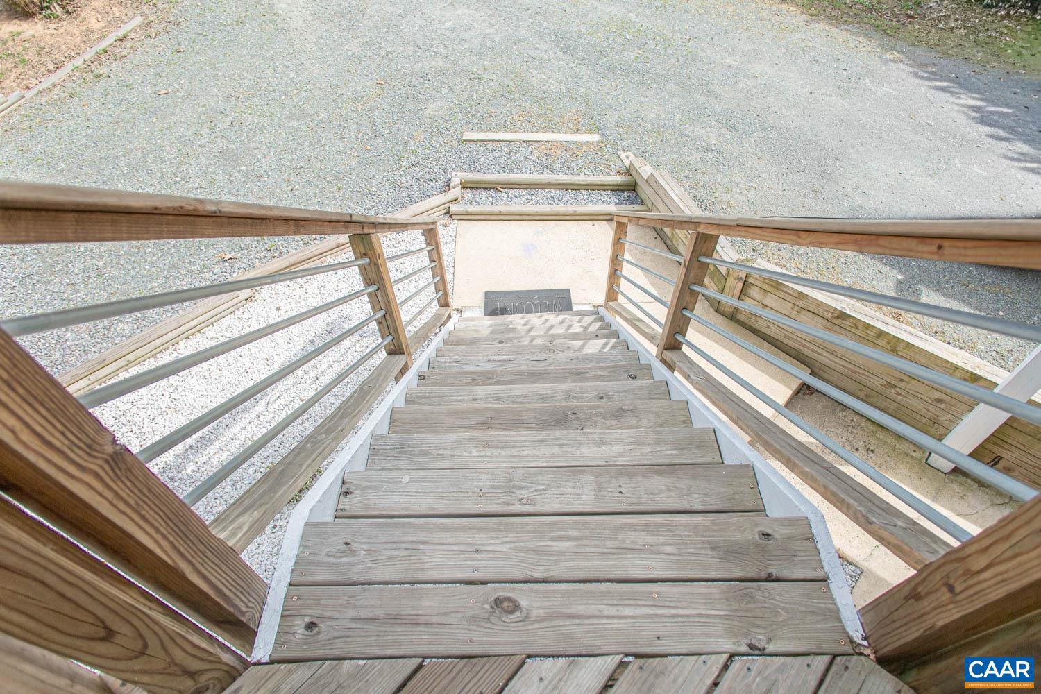 LAKE MONTICELLO - Residential