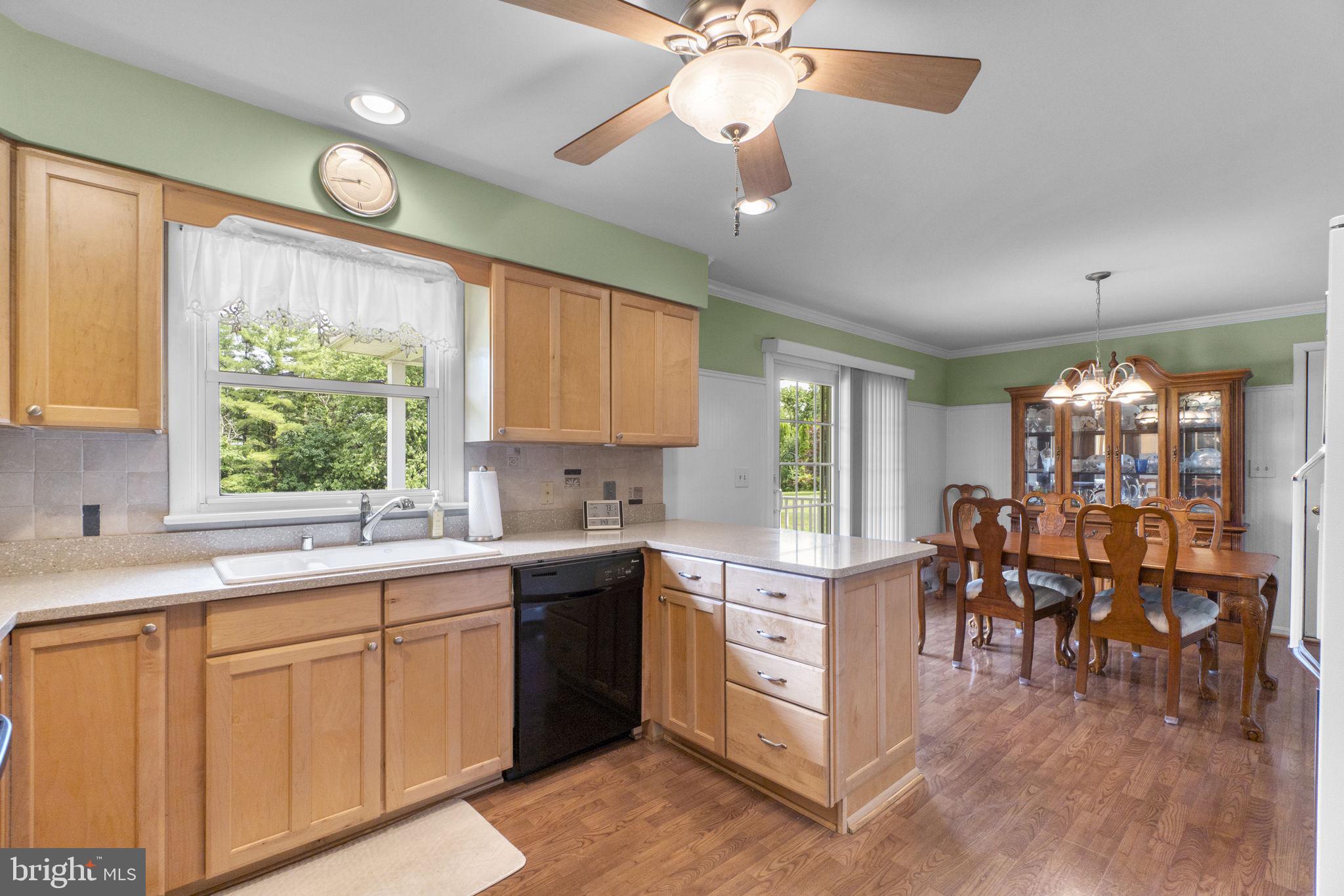 557 OAK TREE ROAD
