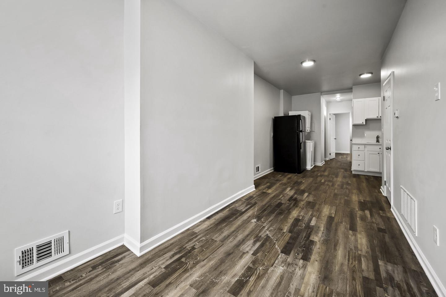 22 CAREY STREET S FIRST FLOOR