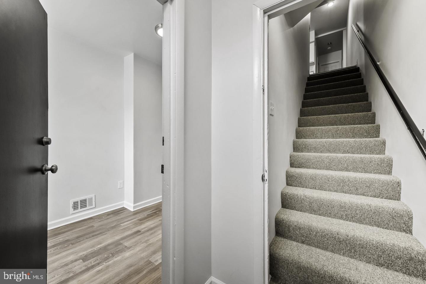 22 CAREY STREET S FIRST FLOOR