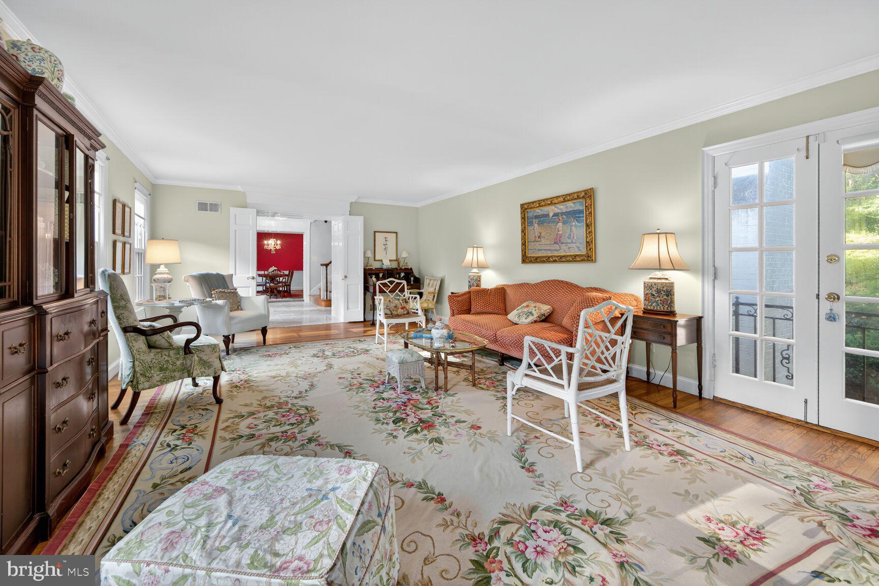 BANNOCKBURN ESTATES - Residential