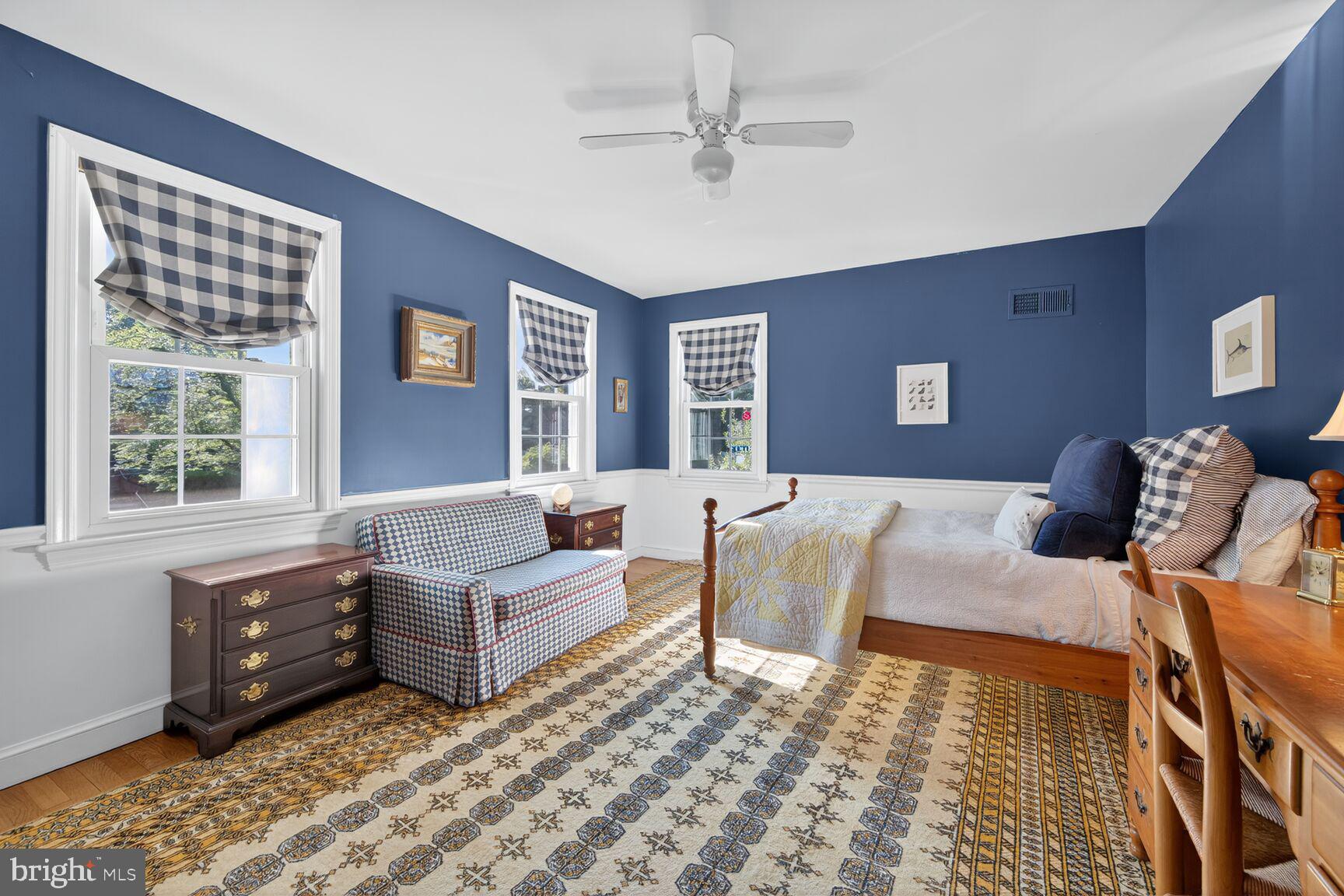 BANNOCKBURN ESTATES - Residential