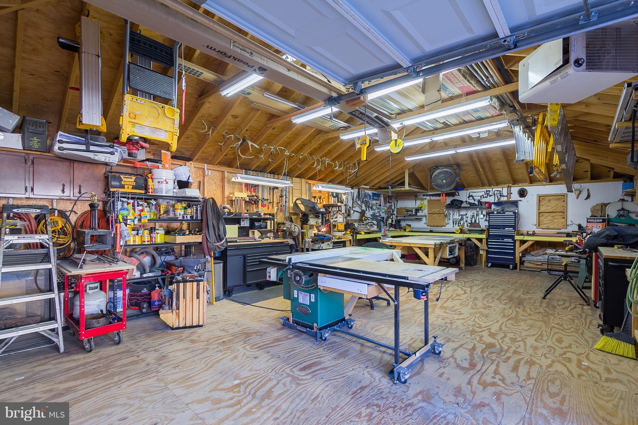 CHELSEA BEACH - Residential