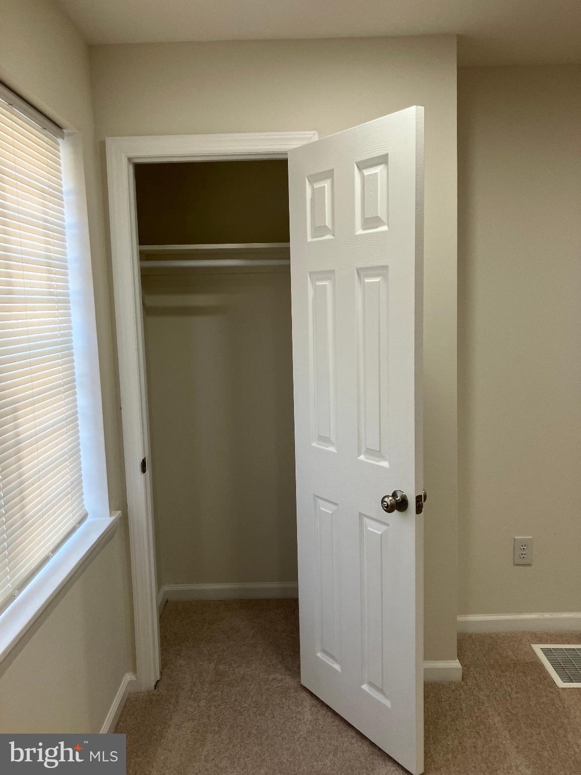 SHARSWOOD - Residential