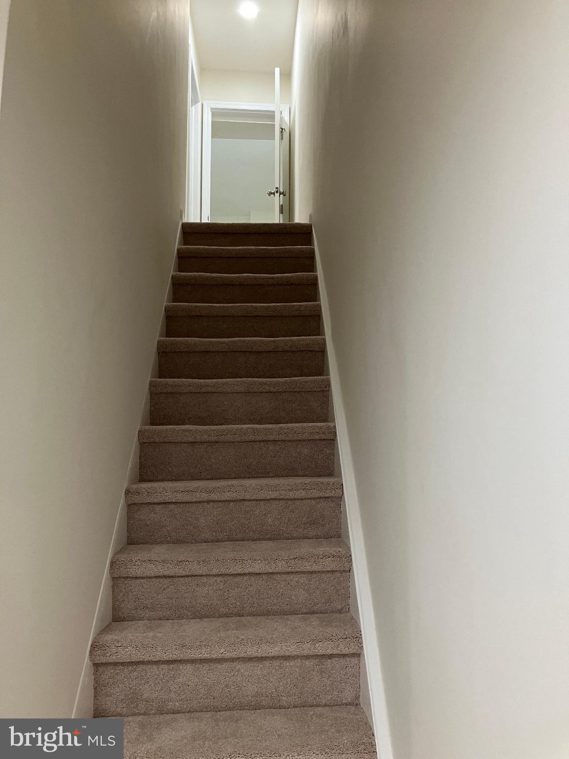 SHARSWOOD - Residential