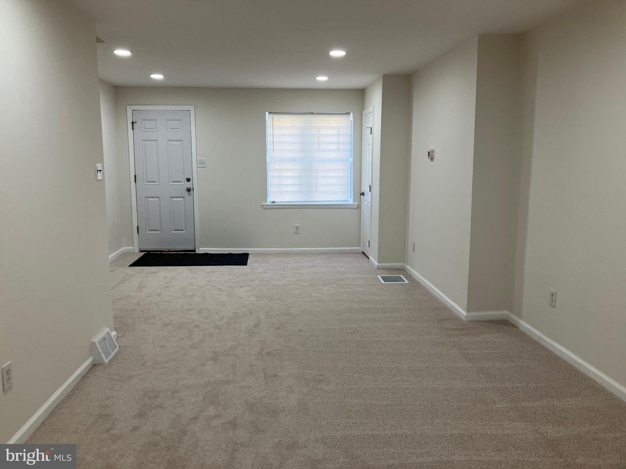 SHARSWOOD - Residential