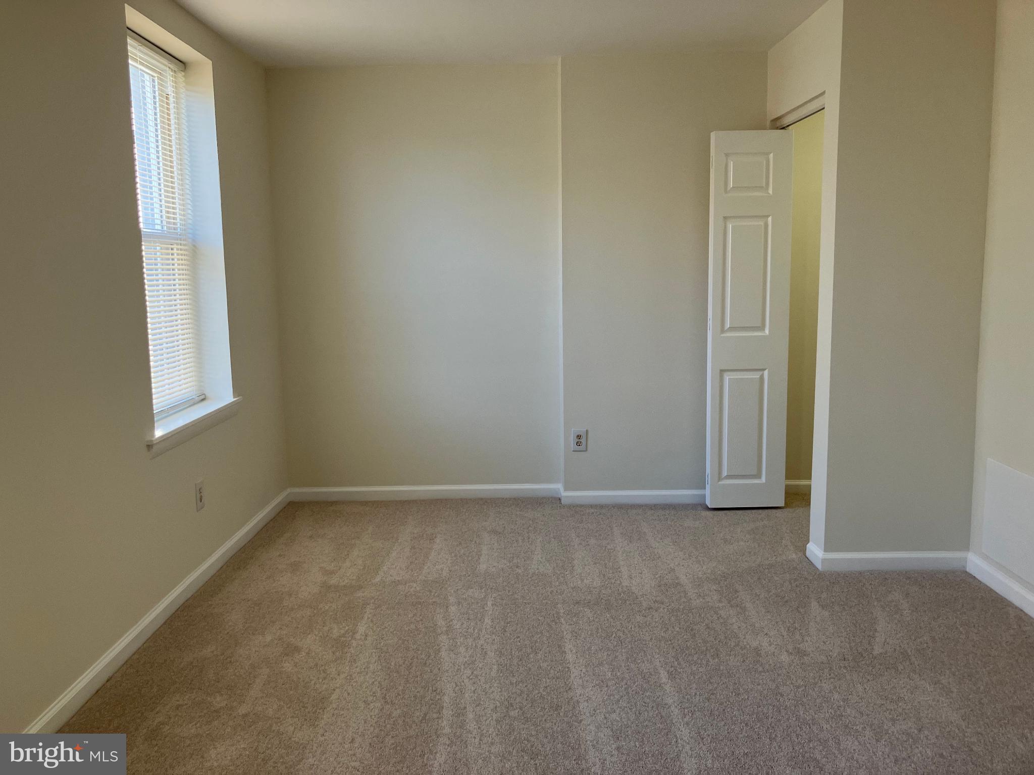 SHARSWOOD - Residential