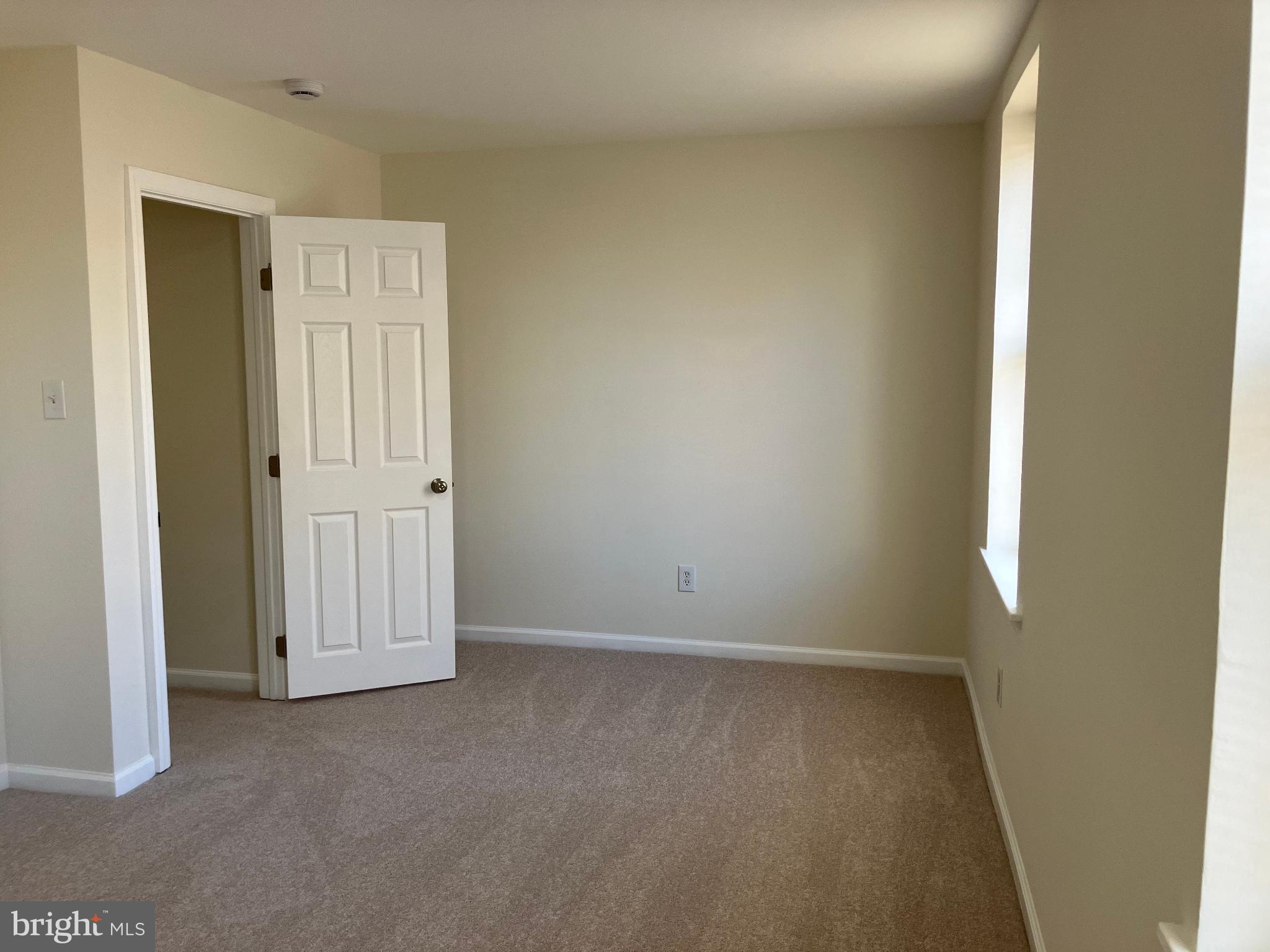 SHARSWOOD - Residential