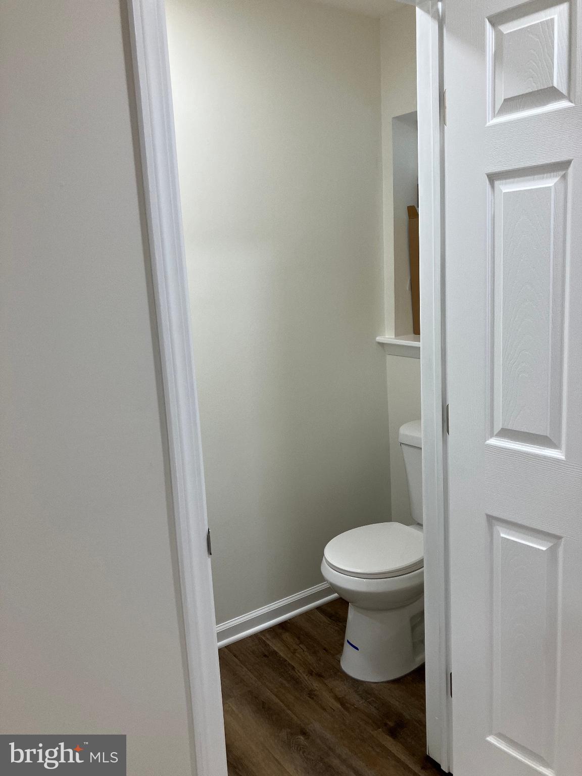 SHARSWOOD - Residential