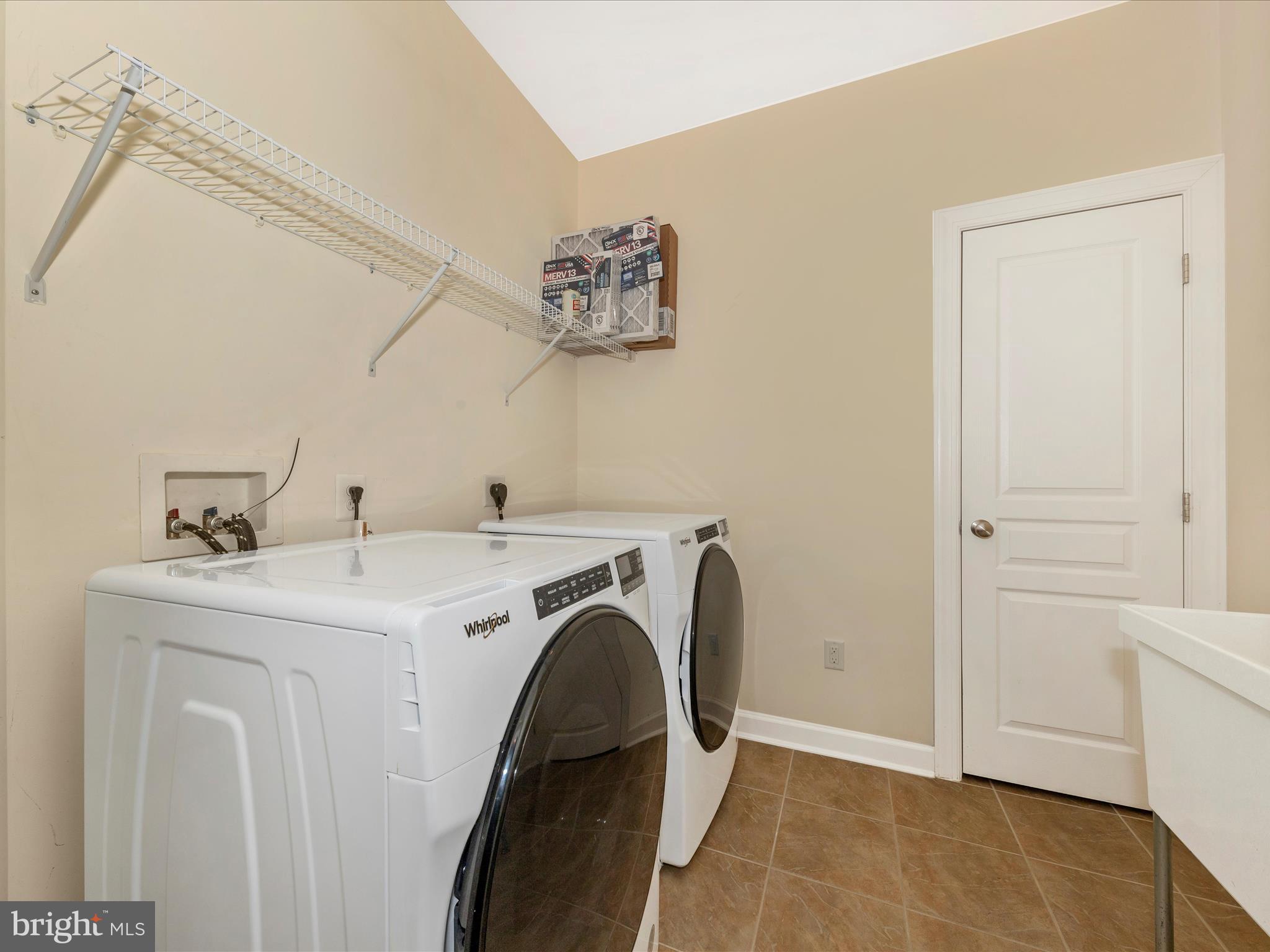 GLENBROOK - Residential