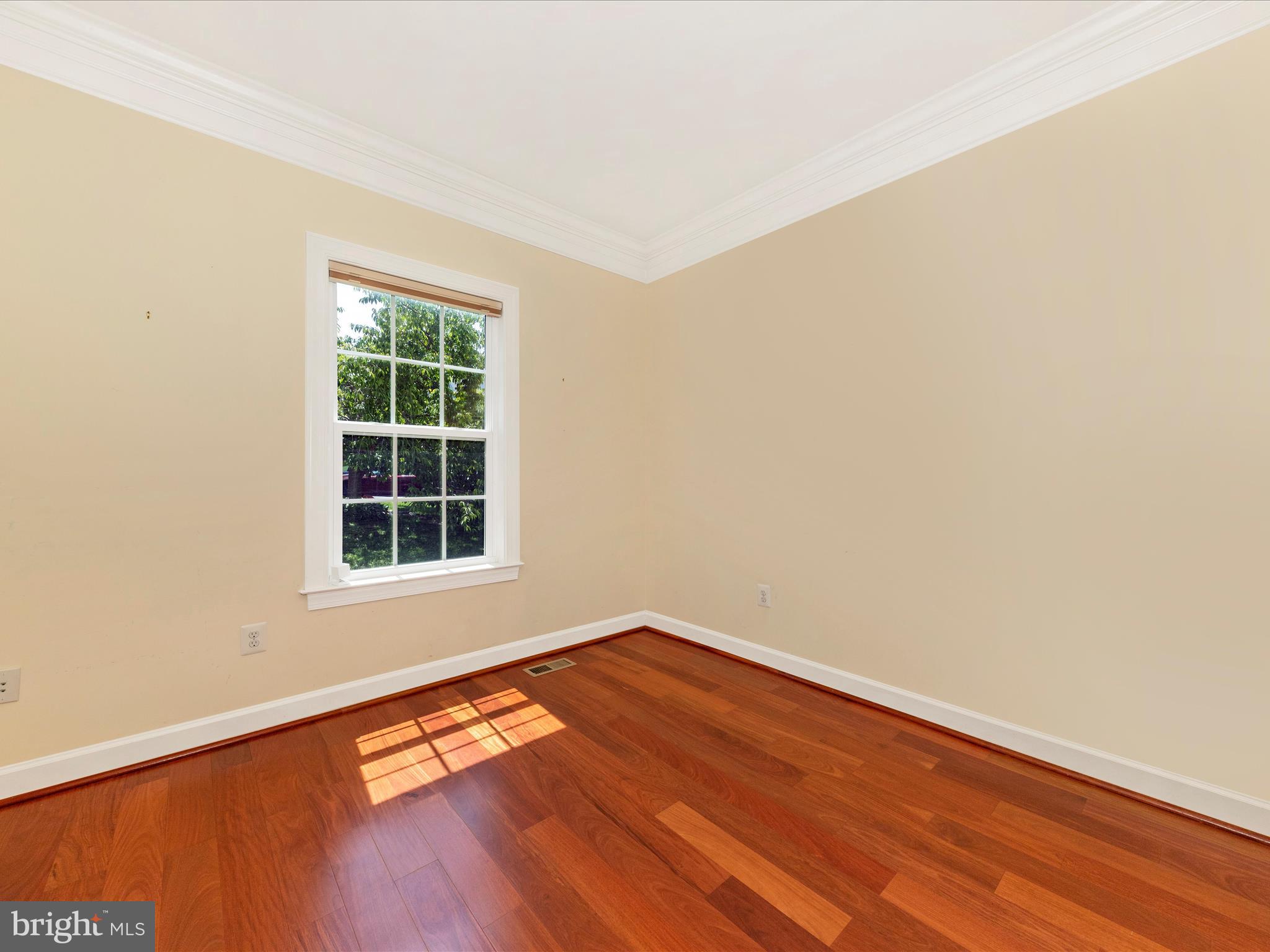 GLENBROOK - Residential