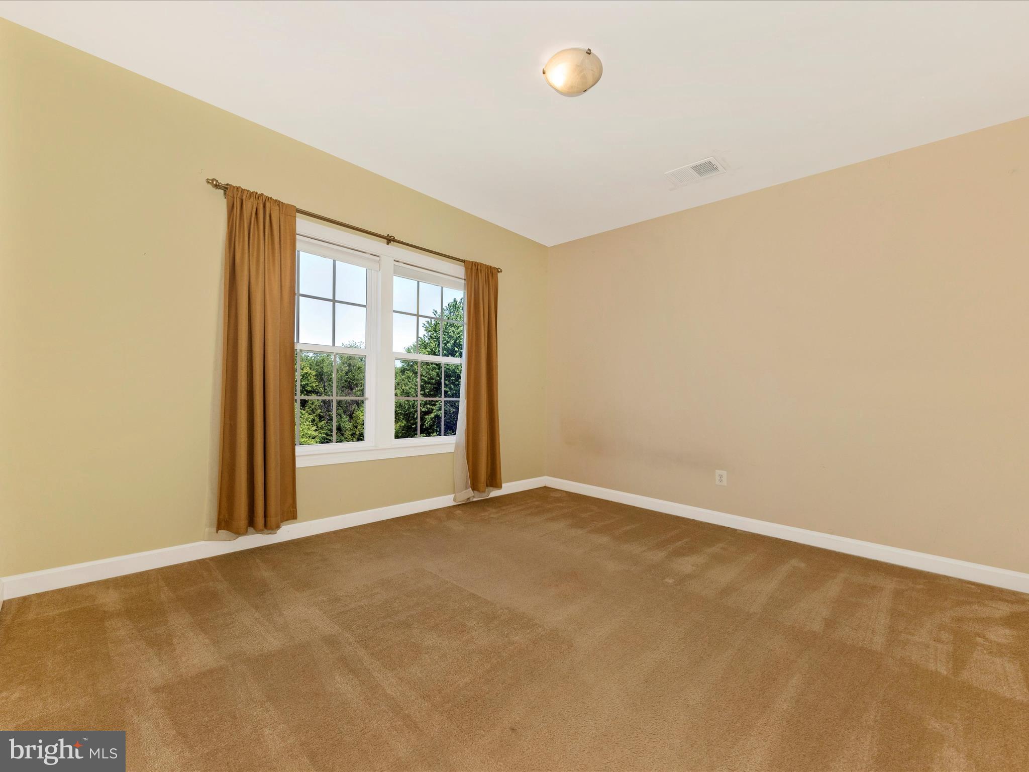 GLENBROOK - Residential