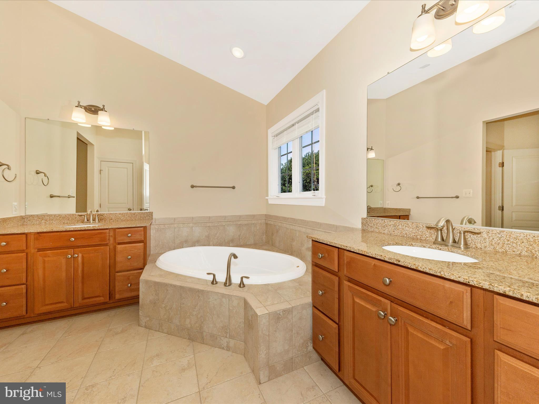 GLENBROOK - Residential