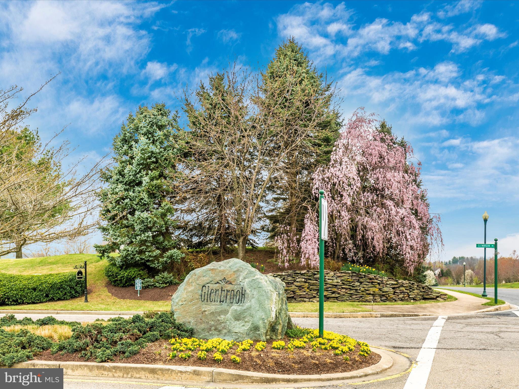 GLENBROOK - Residential