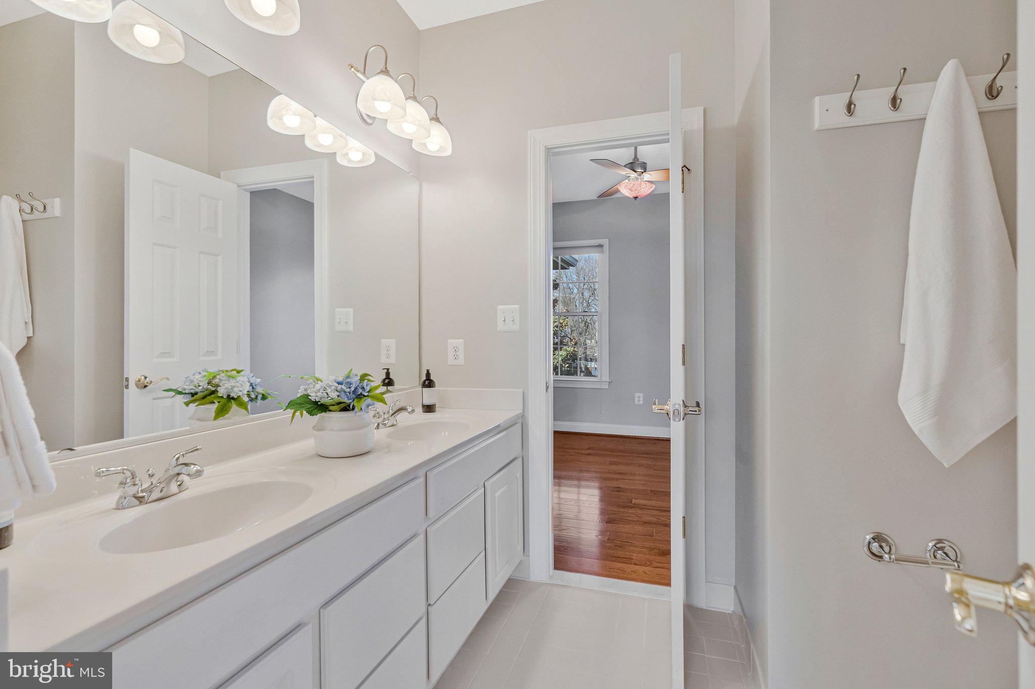 HAYWOOD - Residential