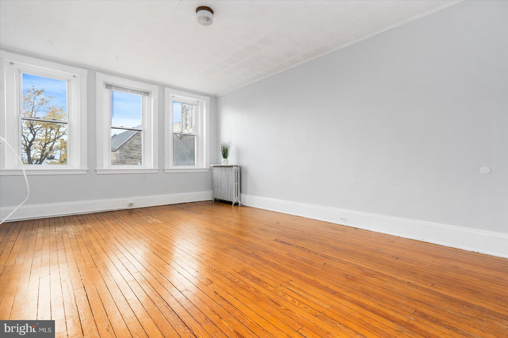 CHARLES VILLAGE - Residential Lease