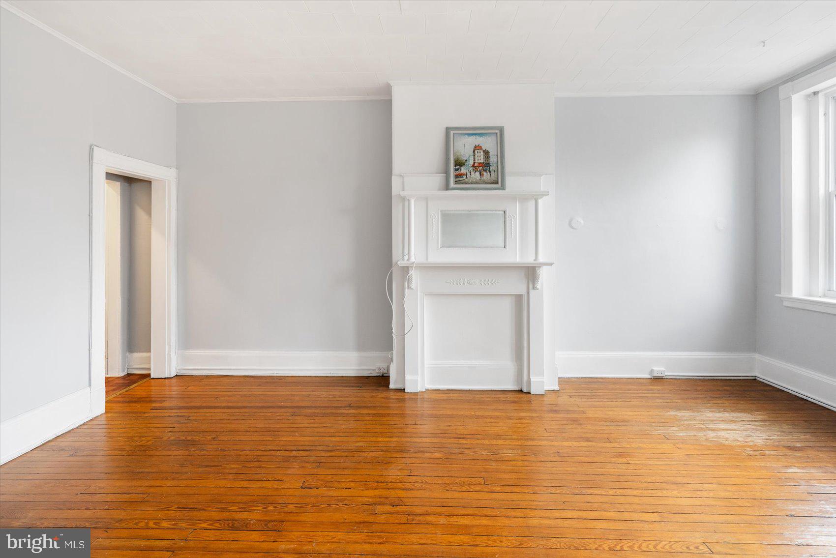 CHARLES VILLAGE - Residential Lease