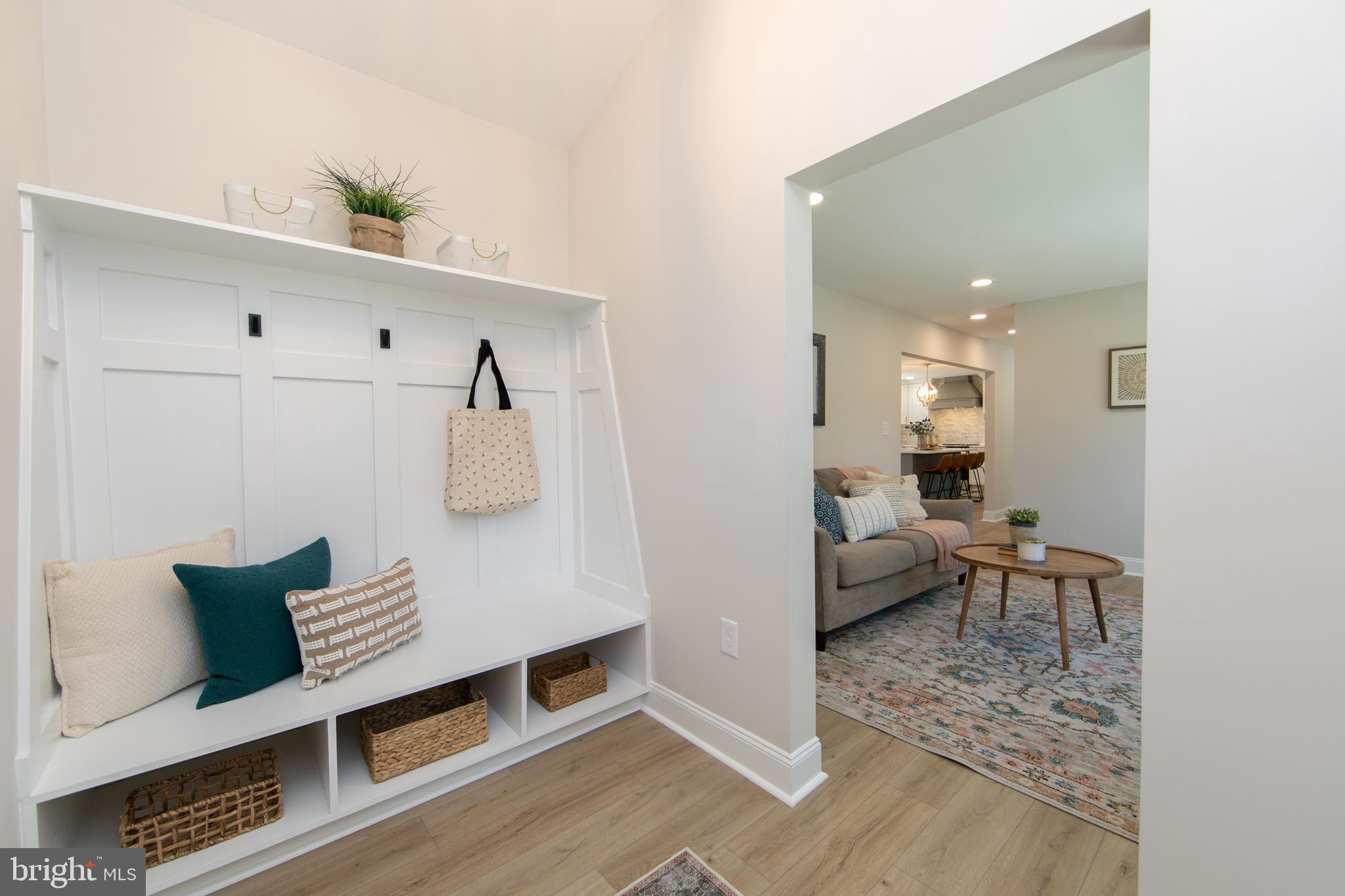 1324 CHARLESTON ROAD