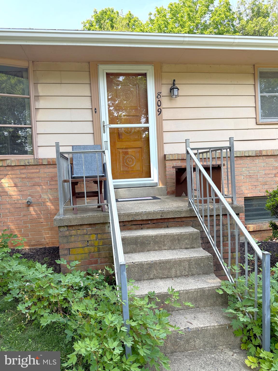 809 NEW STREET