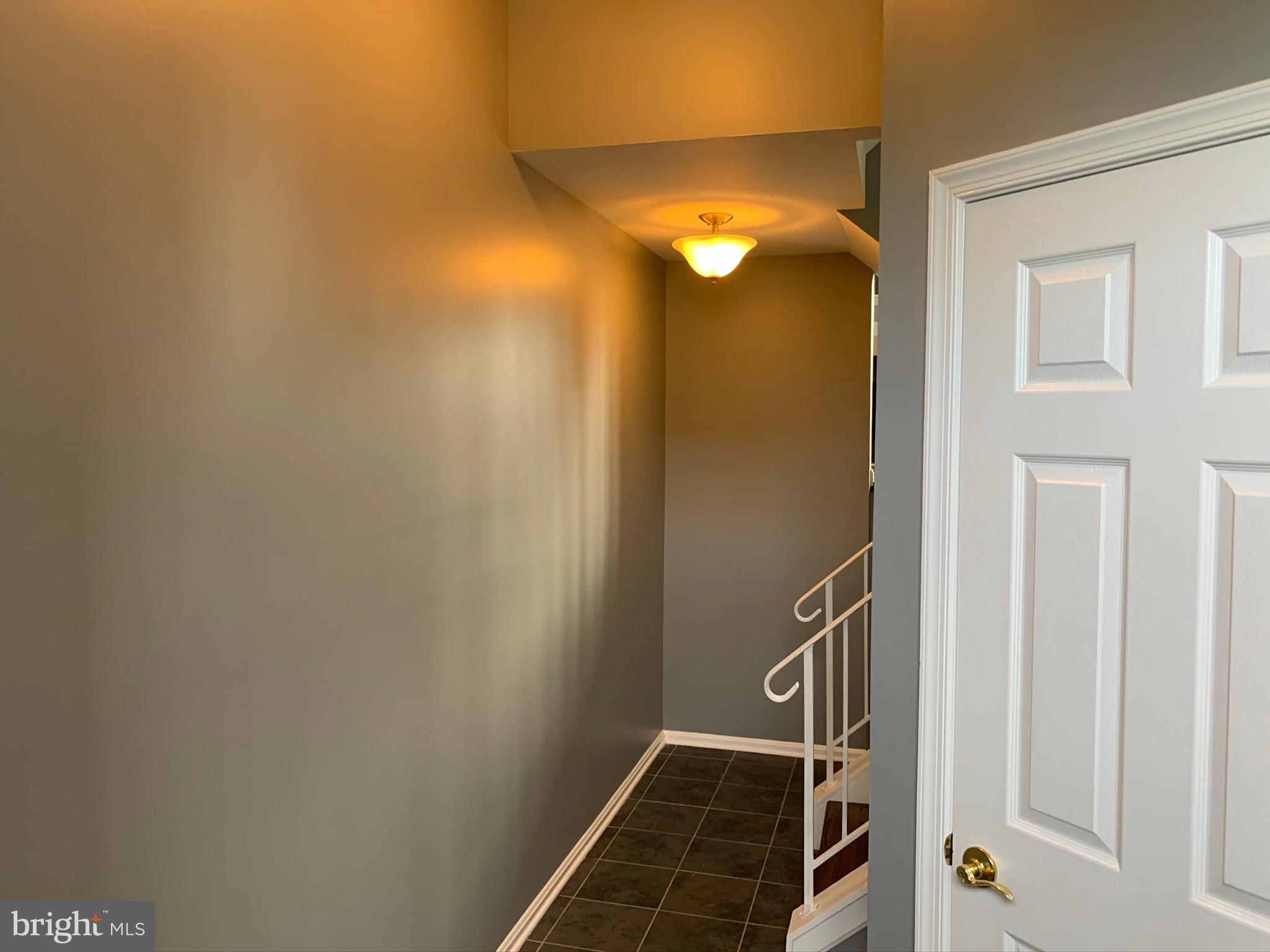 RIVIERA BEACH - Residential Lease