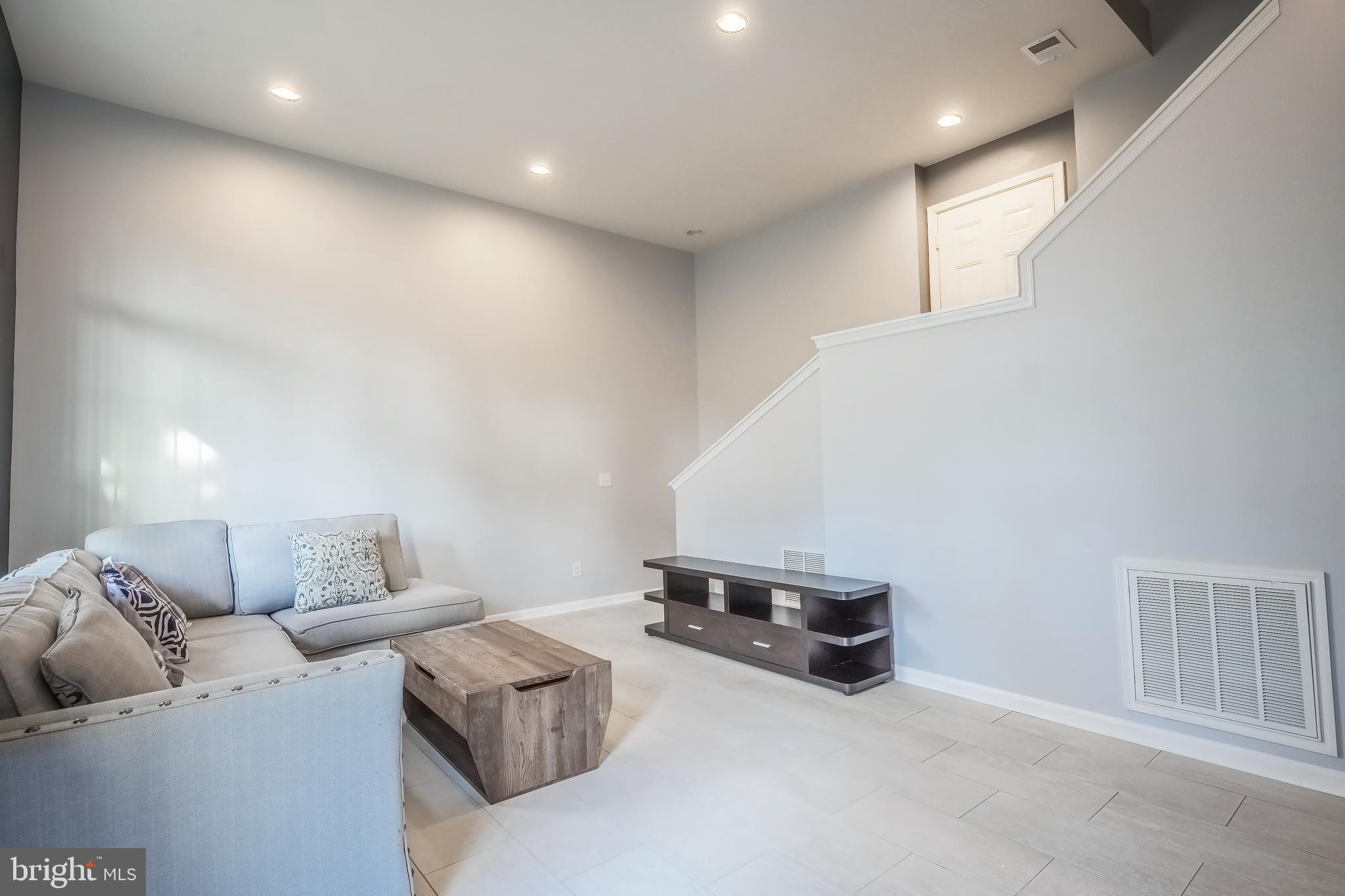 BELMONT RESERVE - Residential