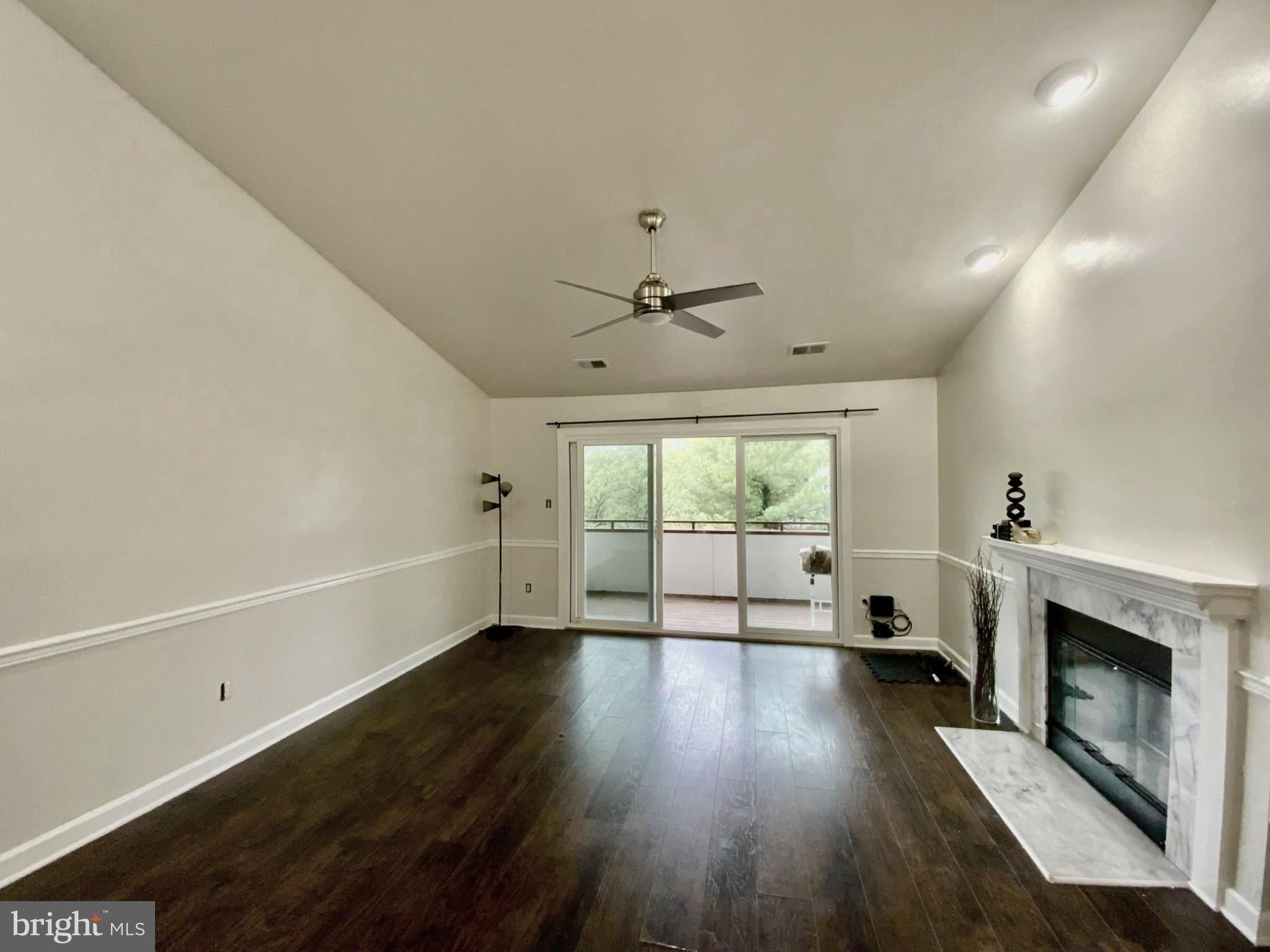 13613 SIR THOMAS WAY 1-A-31