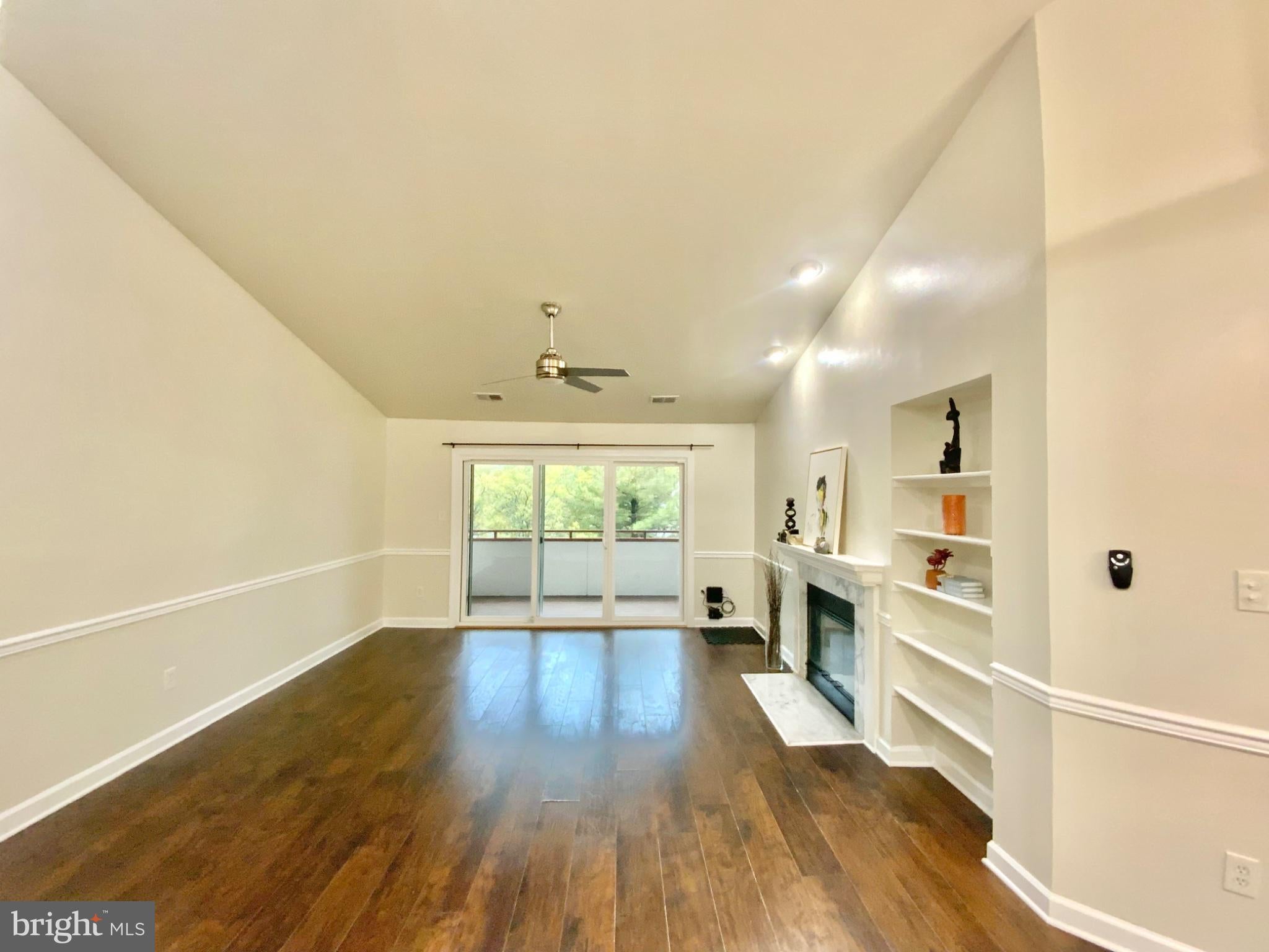 13613 SIR THOMAS WAY 1-A-31