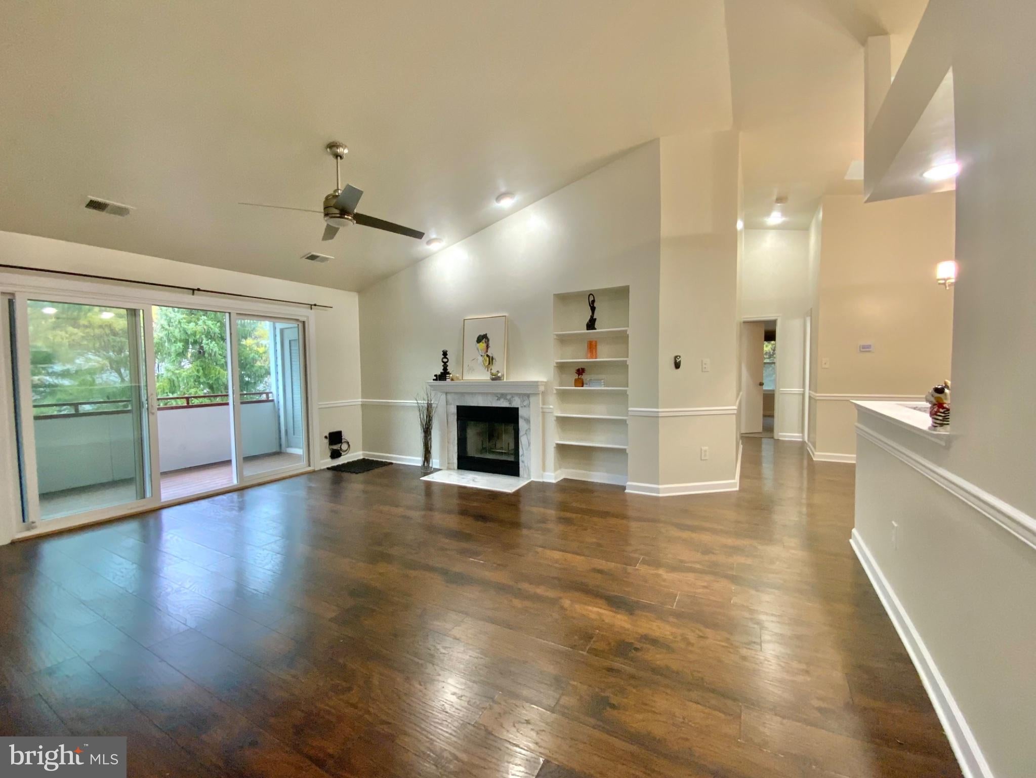 13613 SIR THOMAS WAY 1-A-31
