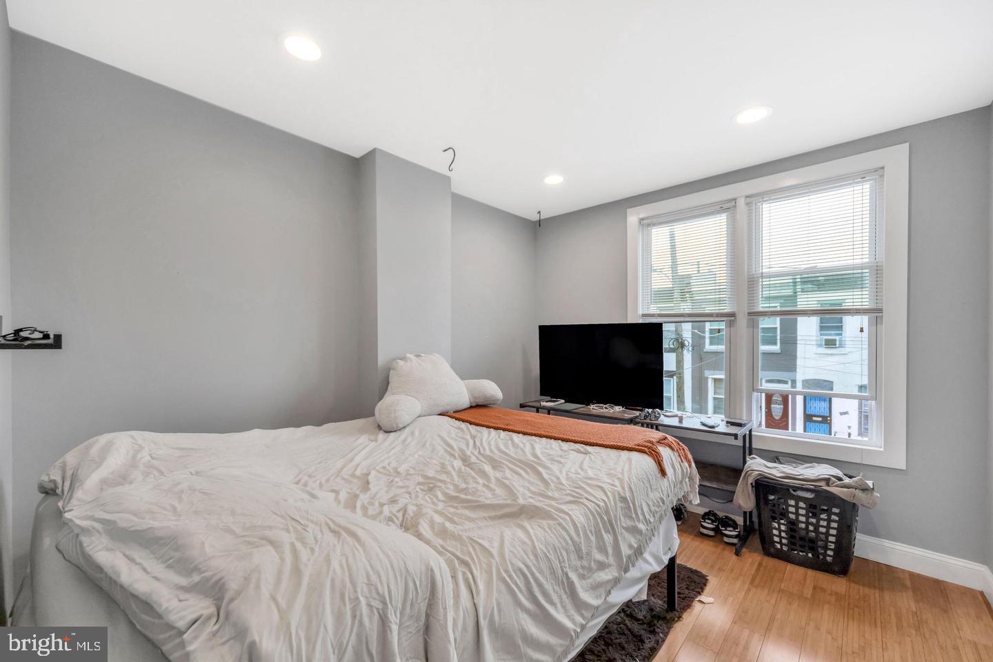 EAST KENSINGTON - Residential Lease