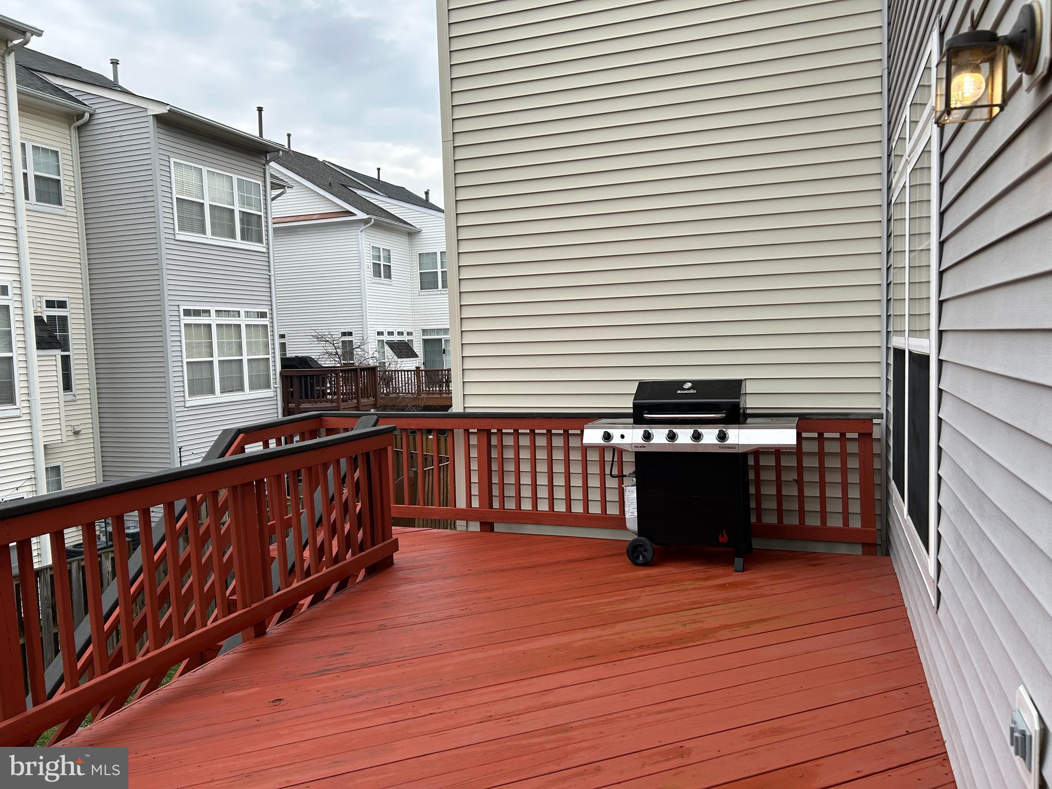 TOWNES OF MANCHESTER WOODS - Residential