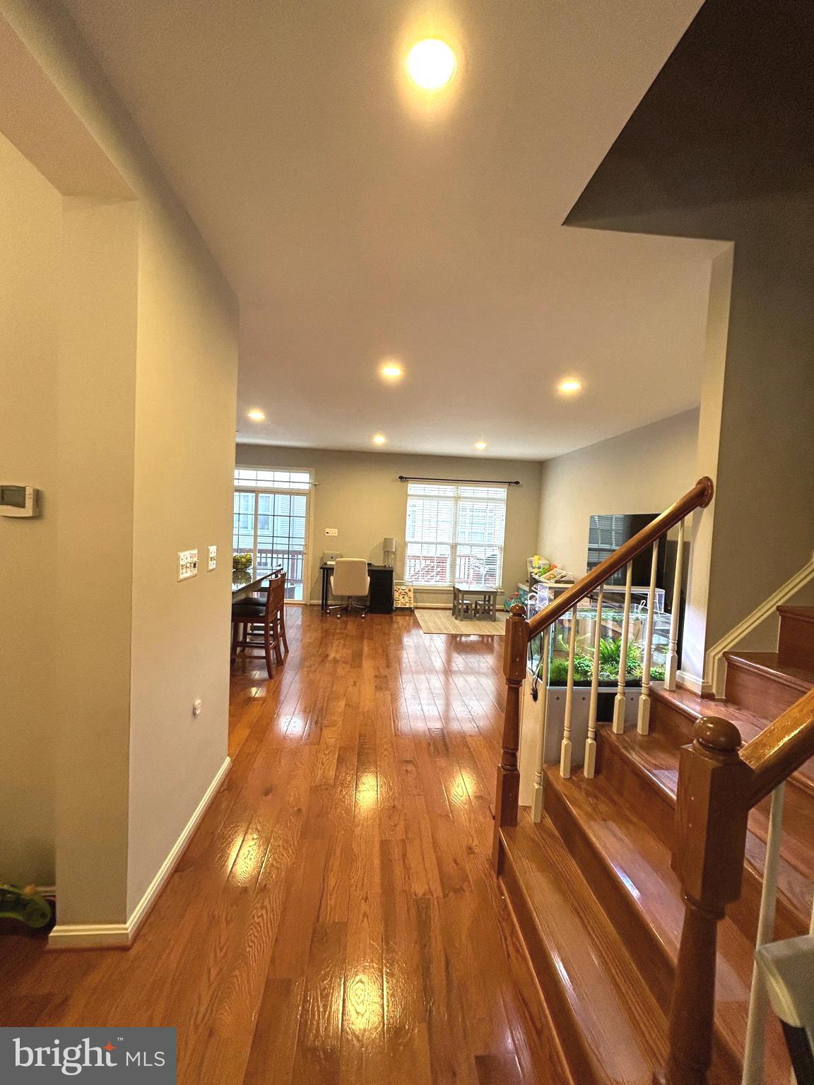 TOWNES OF MANCHESTER WOODS - Residential