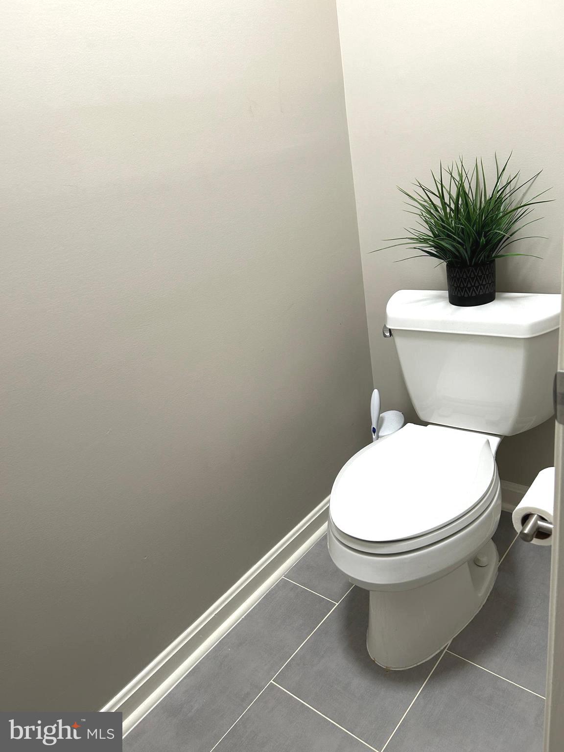 TOWNES OF MANCHESTER WOODS - Residential