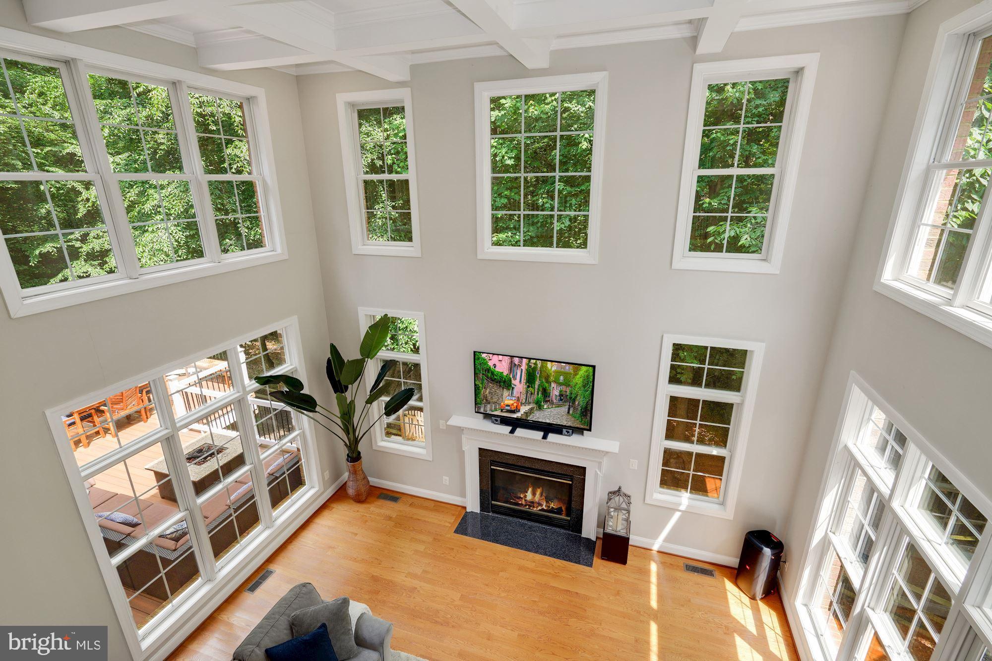 KNOLLWOOD - Residential