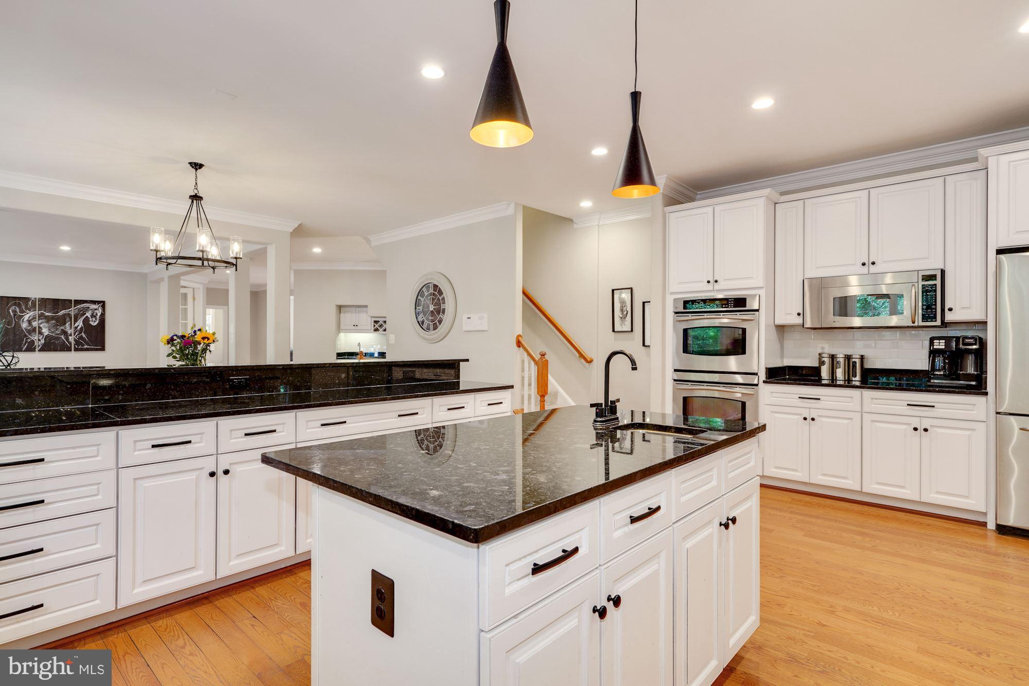 KNOLLWOOD - Residential