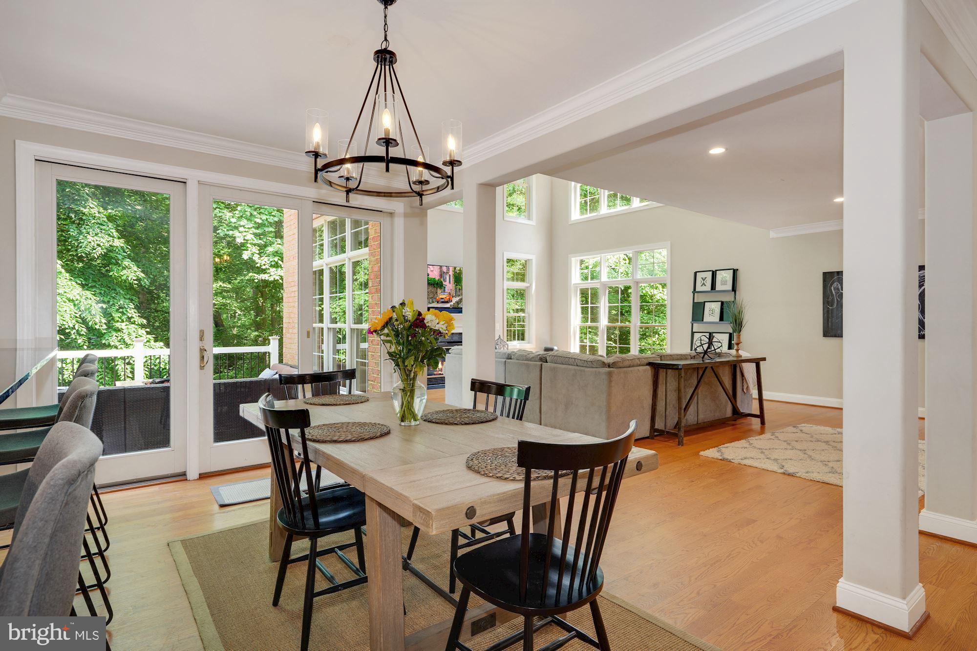 KNOLLWOOD - Residential