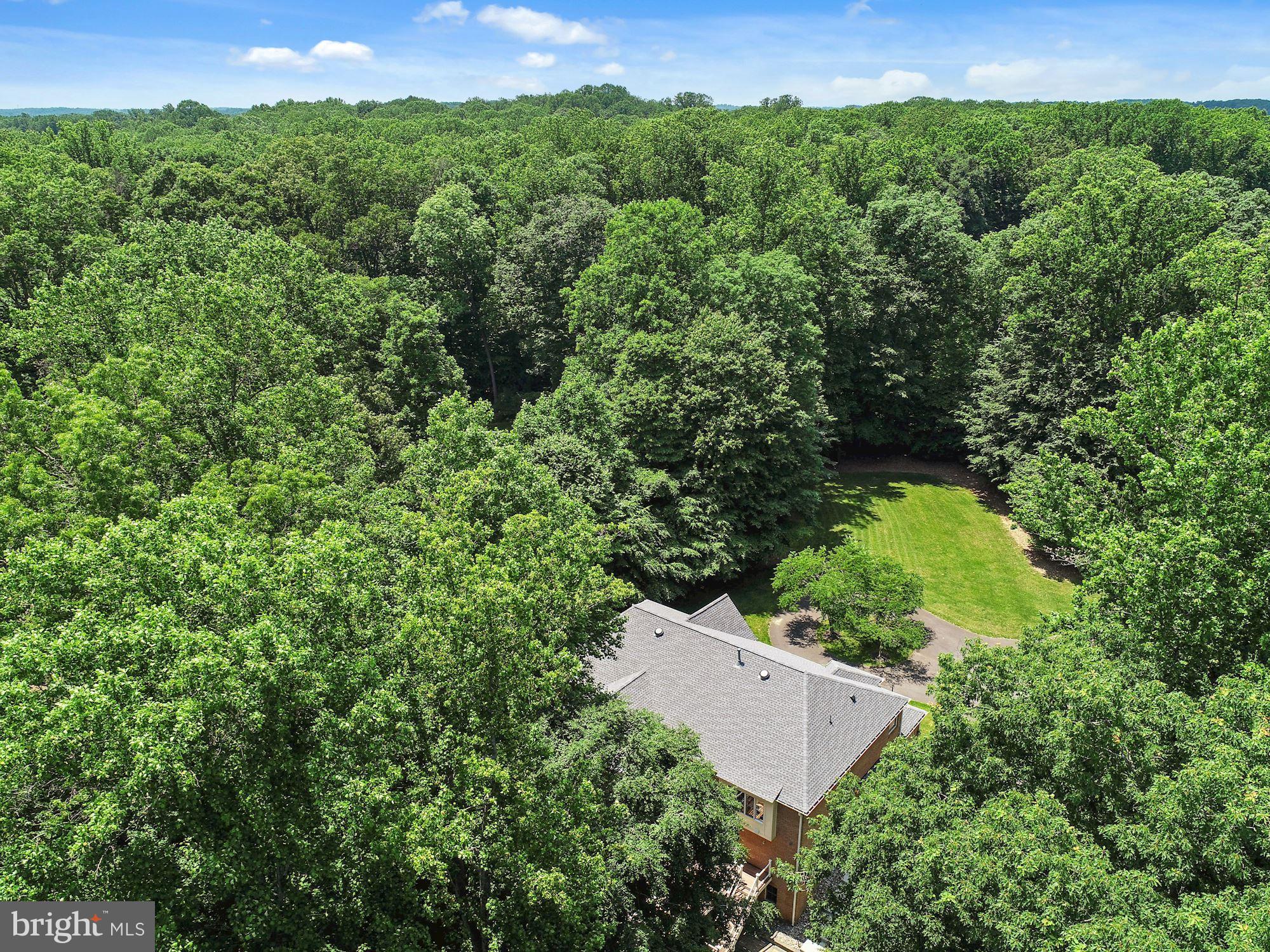 KNOLLWOOD - Residential