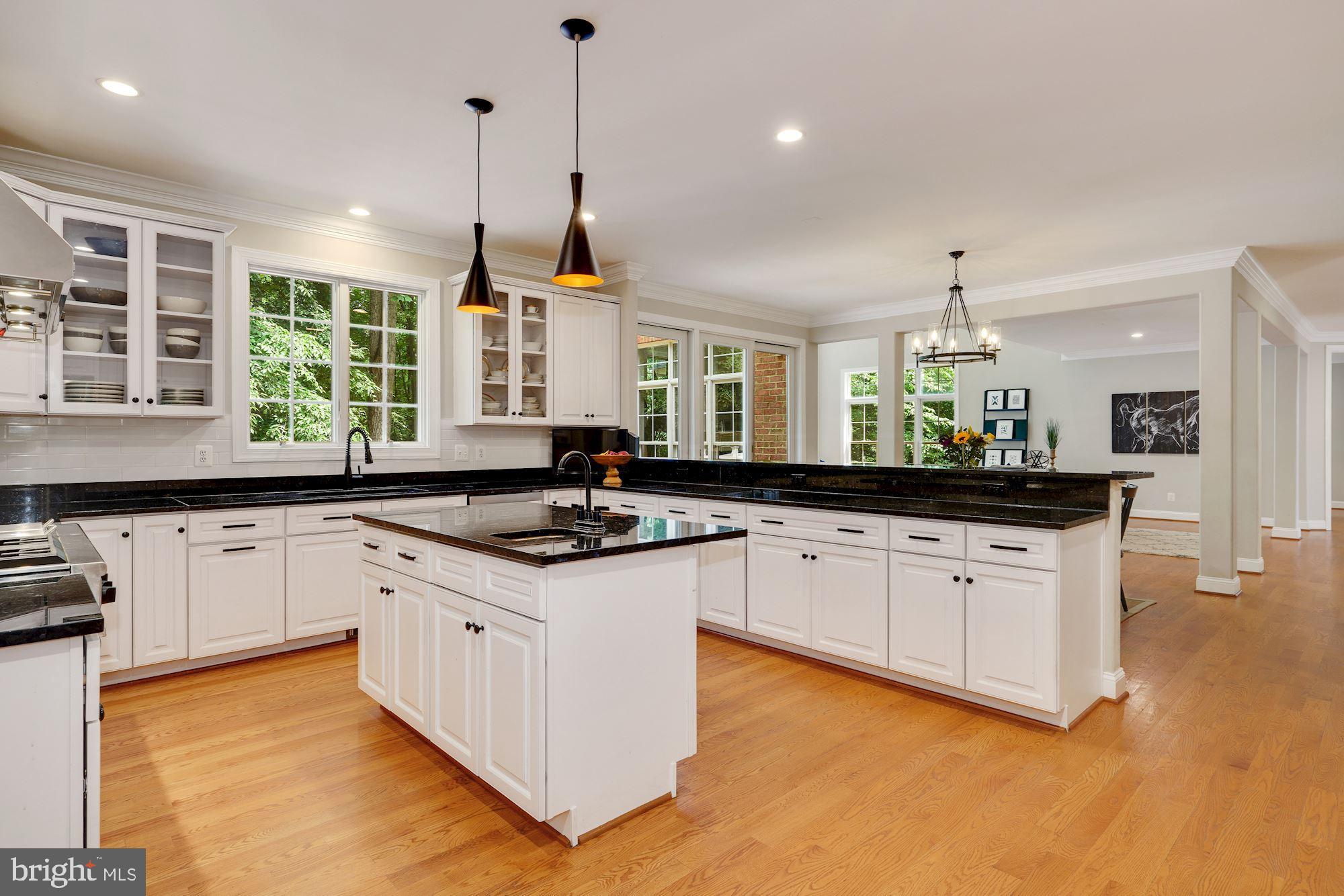 KNOLLWOOD - Residential