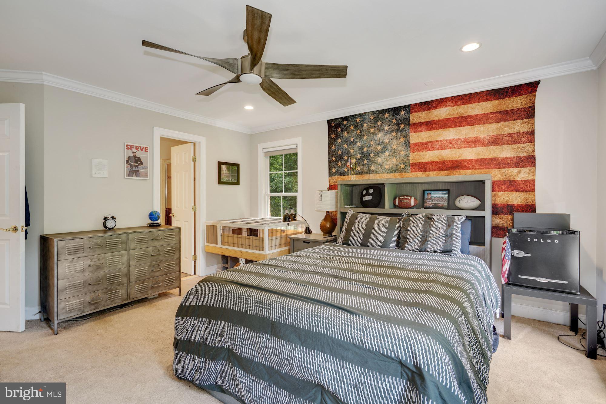 KNOLLWOOD - Residential