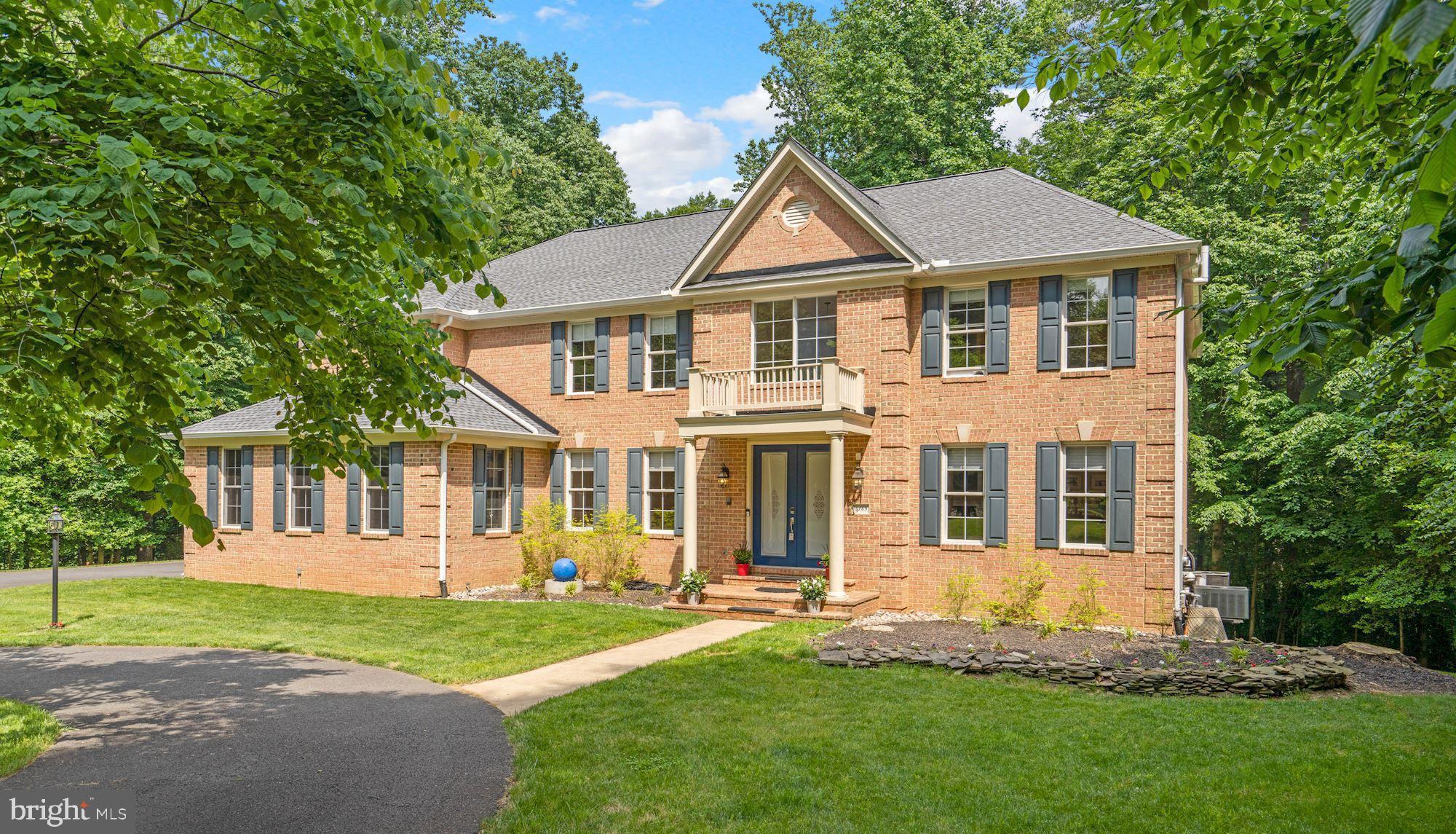 KNOLLWOOD - Residential