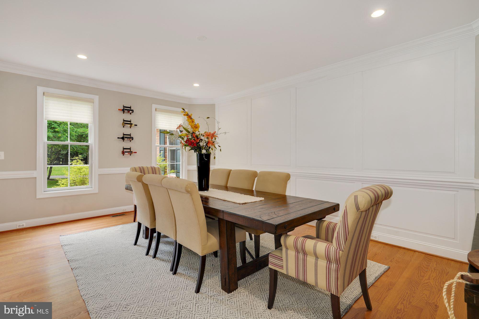 KNOLLWOOD - Residential