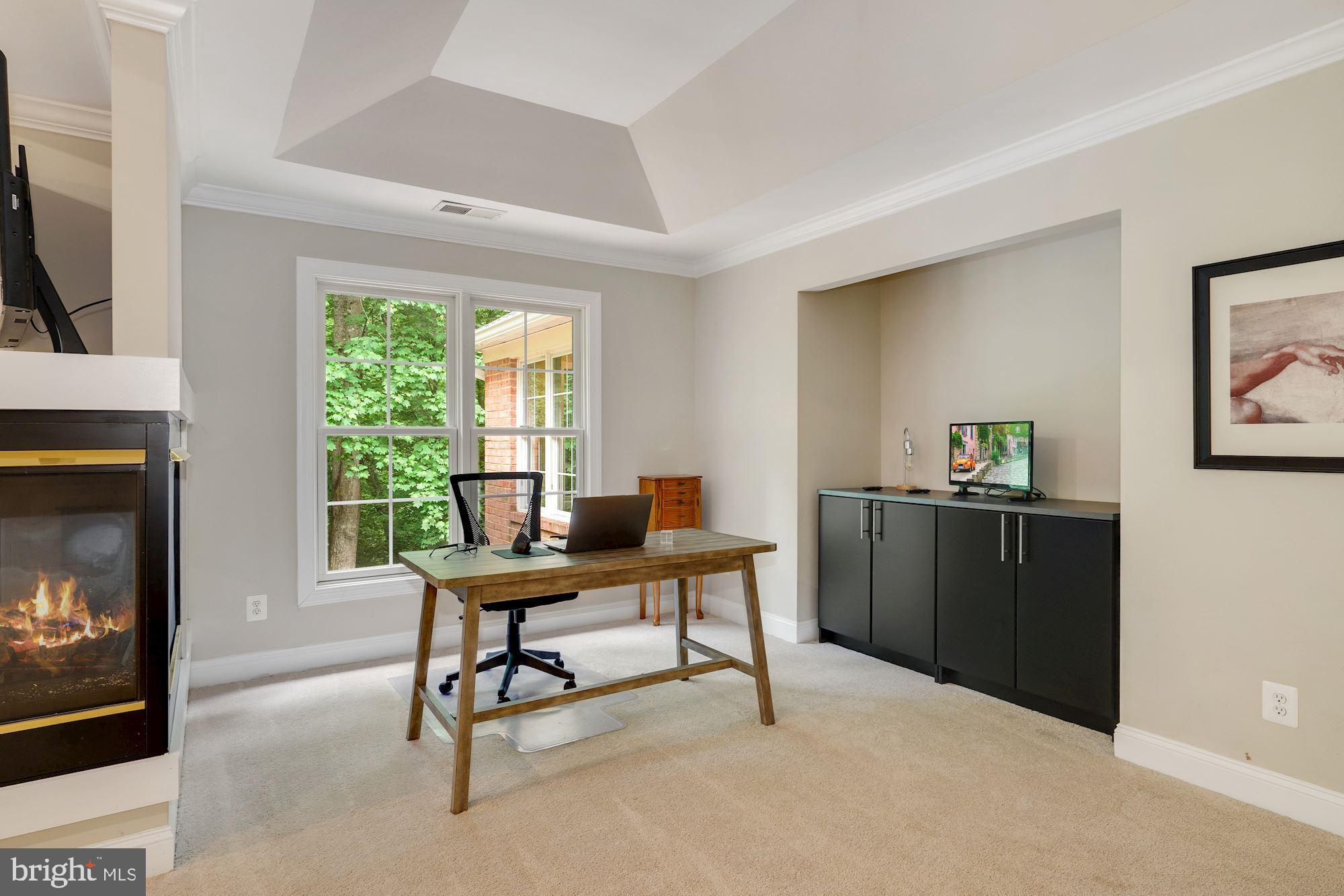 KNOLLWOOD - Residential