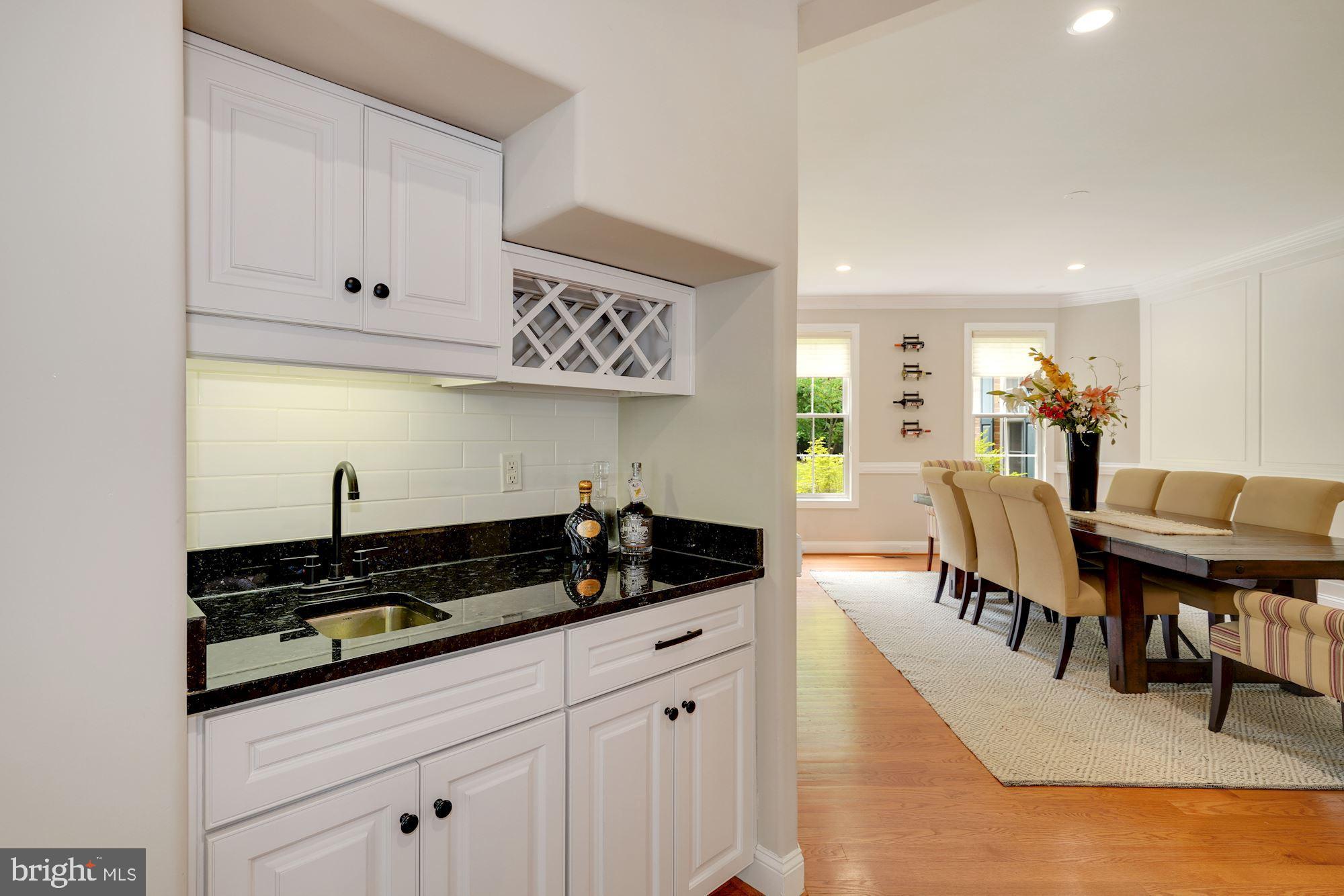 KNOLLWOOD - Residential