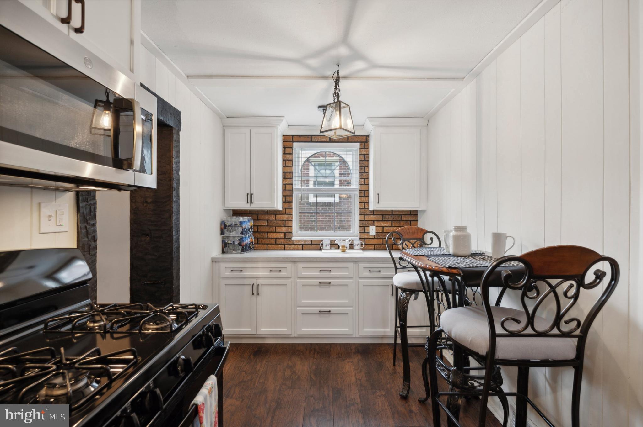 PILGRIM GDNS - Residential