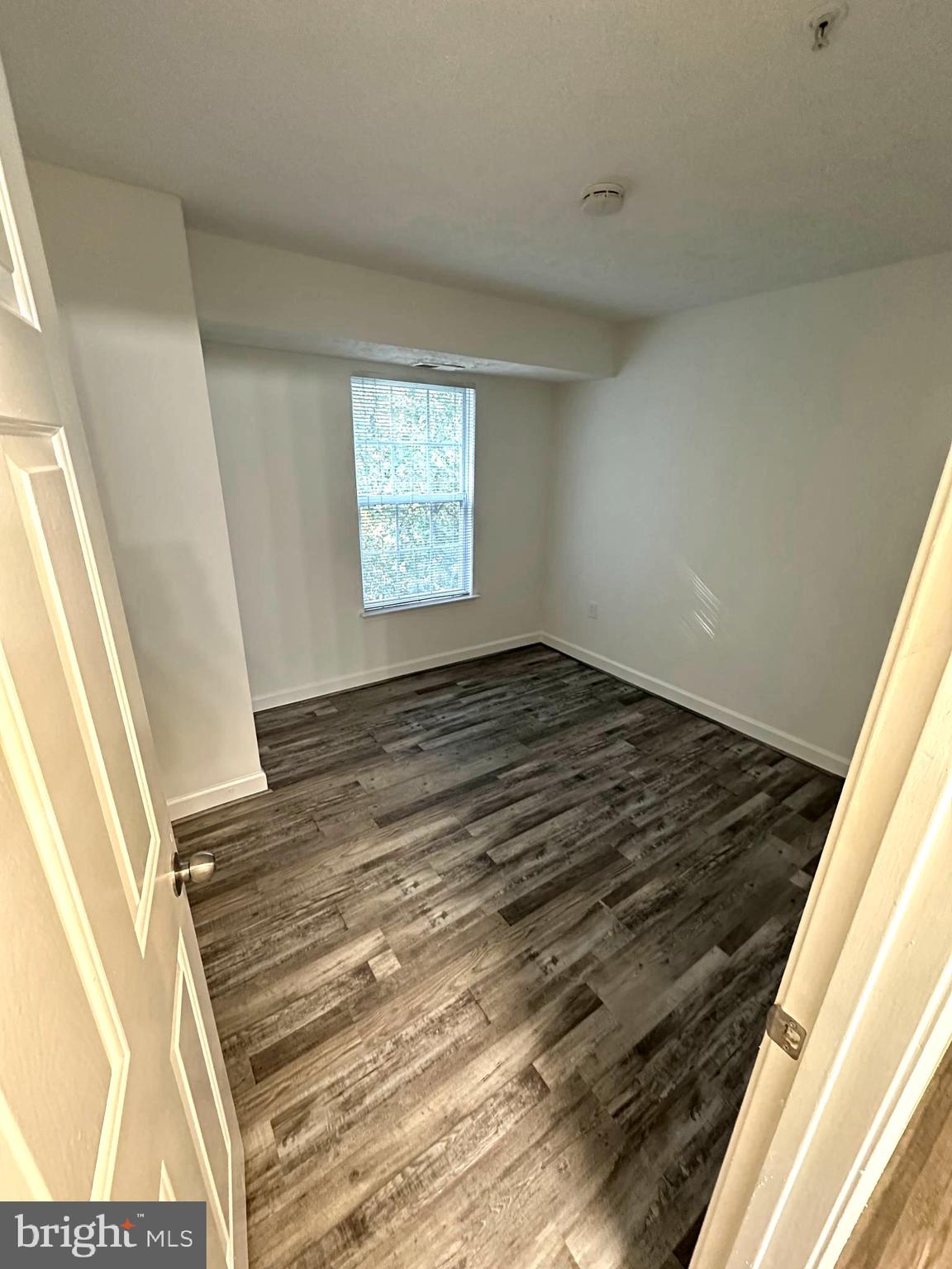 BRINKLEY OVERLOOK - Residential Lease