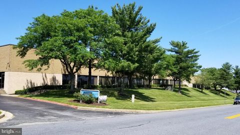Photo of 6655 Amberton Drive #SUITE L, ELKRIDGE, MD 21075 (MLS # MDHW2069100)
