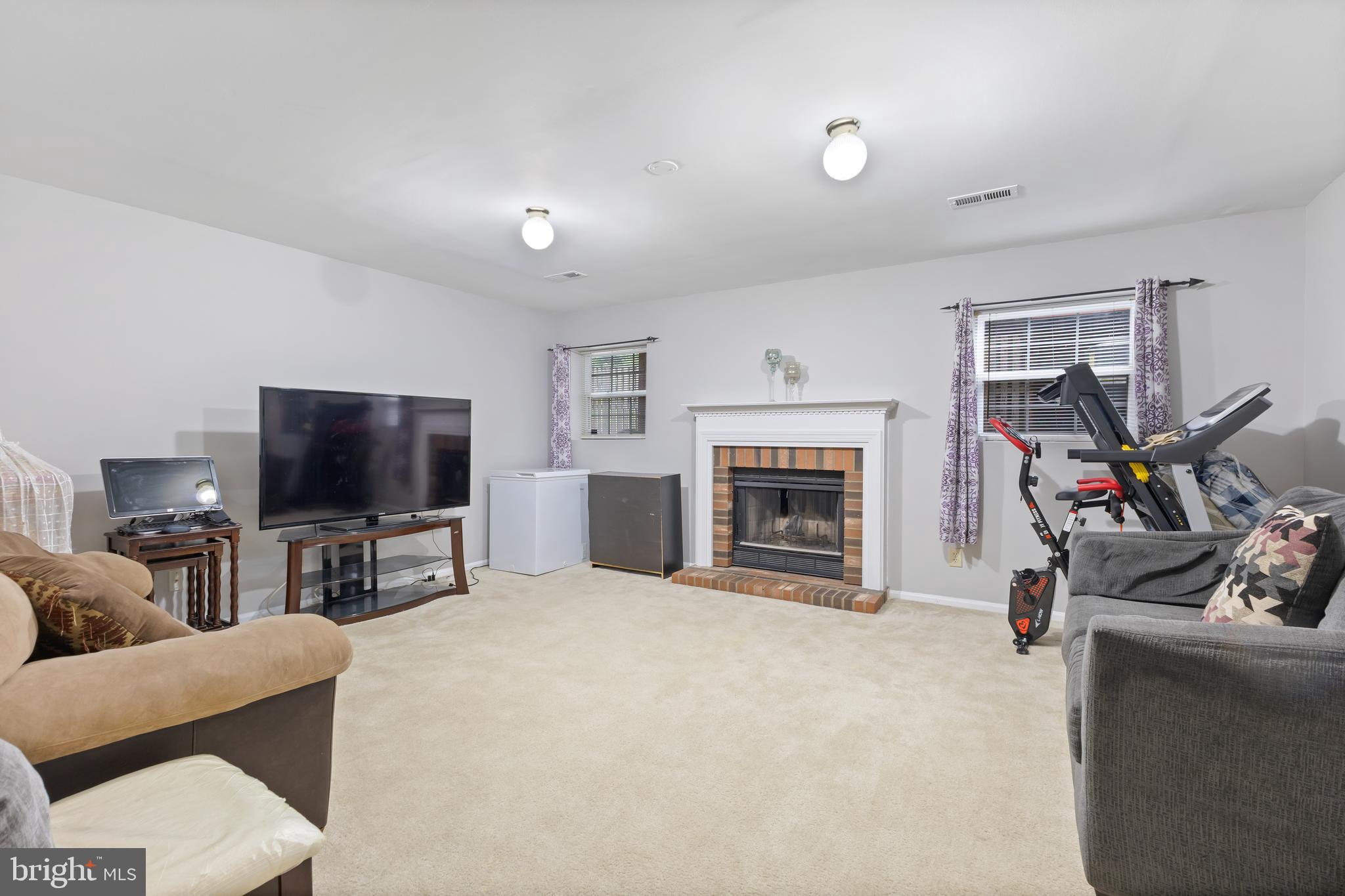 HEATHER GLEN - Residential