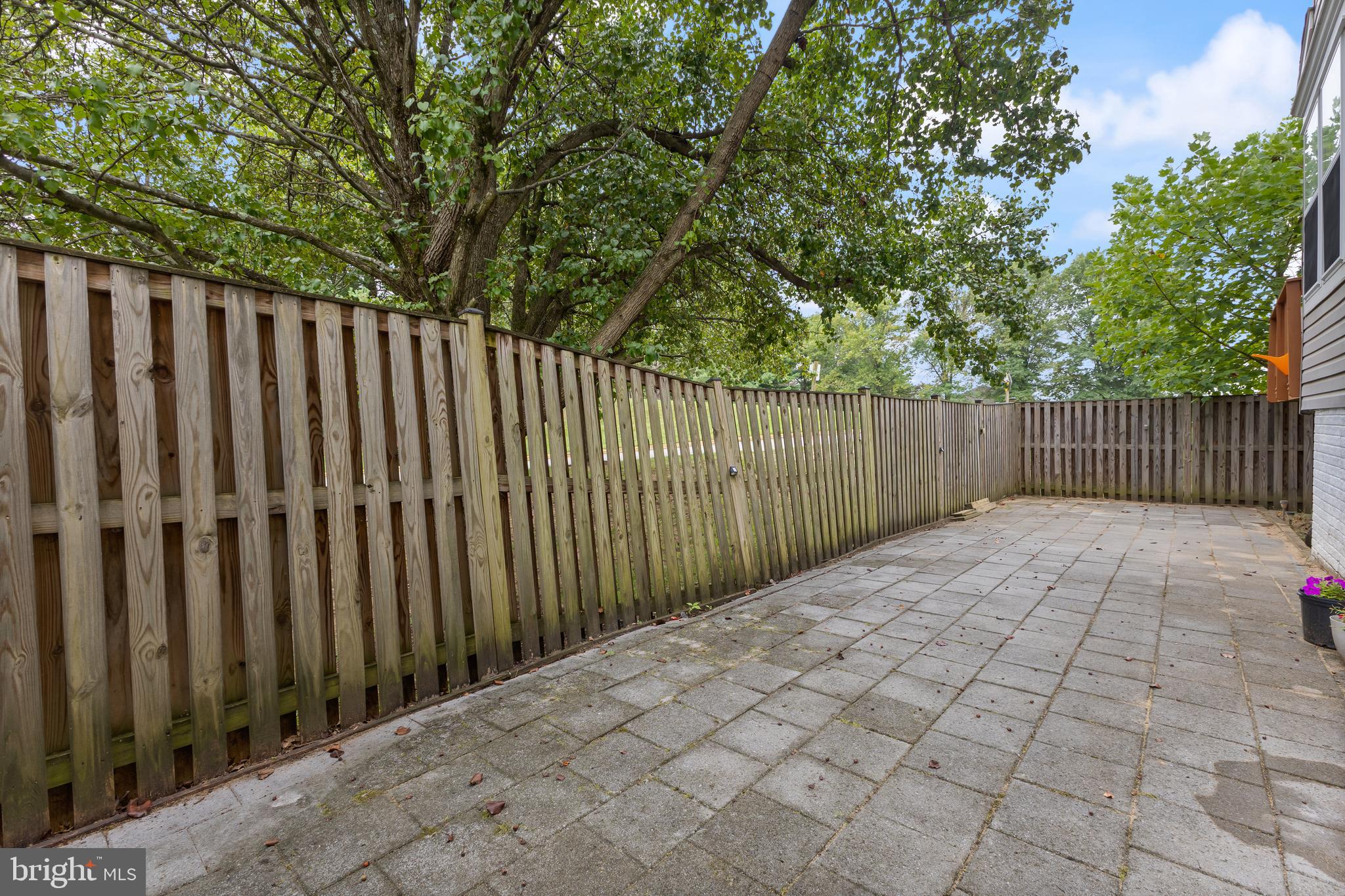 HEATHER GLEN - Residential