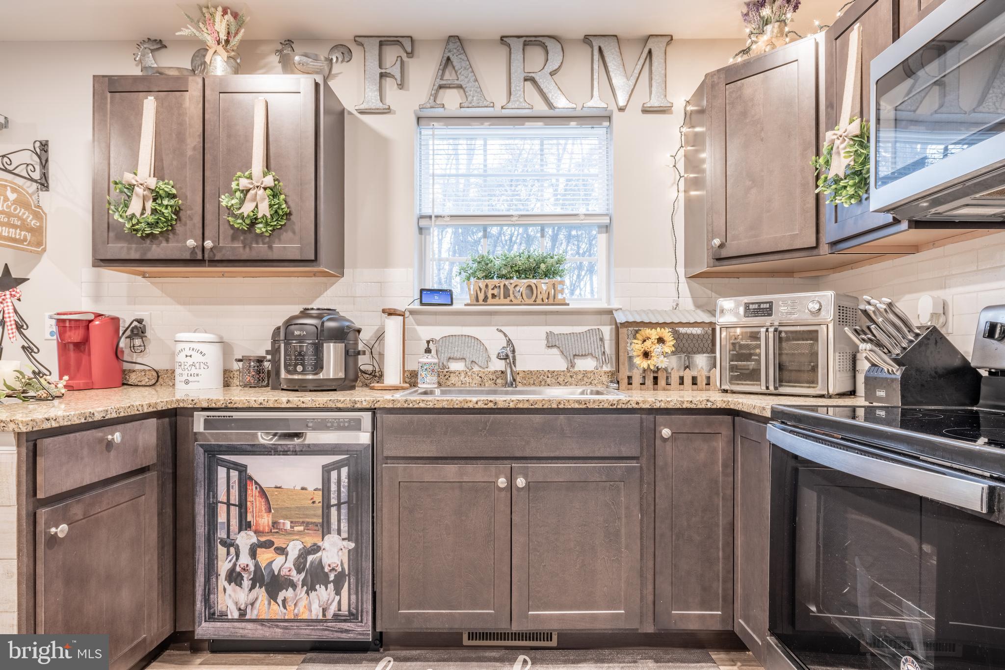 CHAR NOR MANOR - Residential